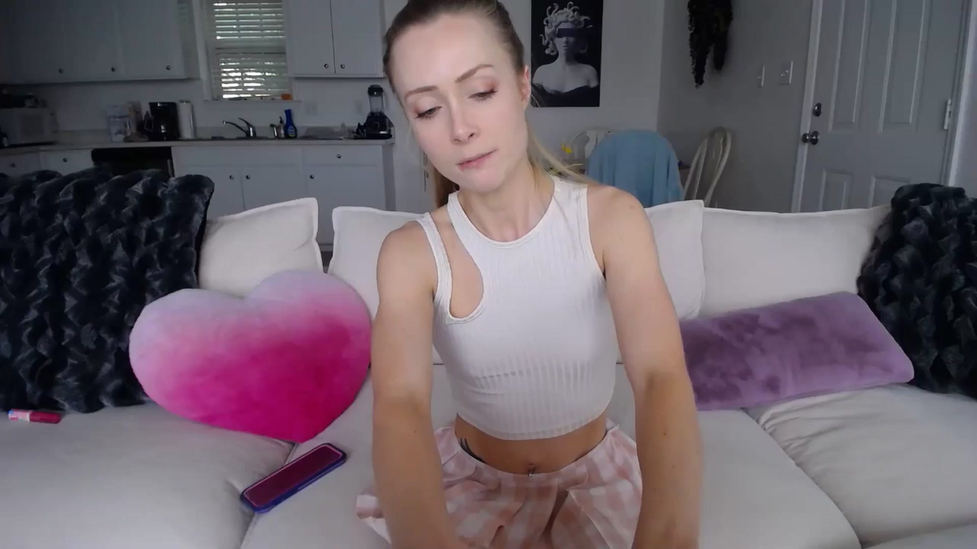 Gallery image thumbnail from MissSadieB's myfreecams stream on, 05/24/2024, 20:11 image 3 of 20