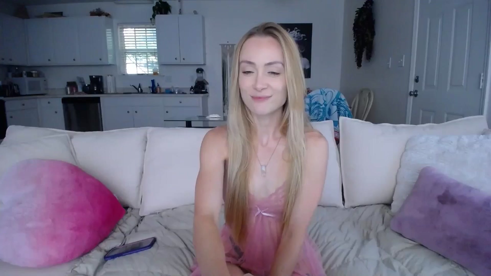 Gallery image thumbnail from MissSadieB's myfreecams stream on, 07/01/2024, 20:31 image 1 of 20