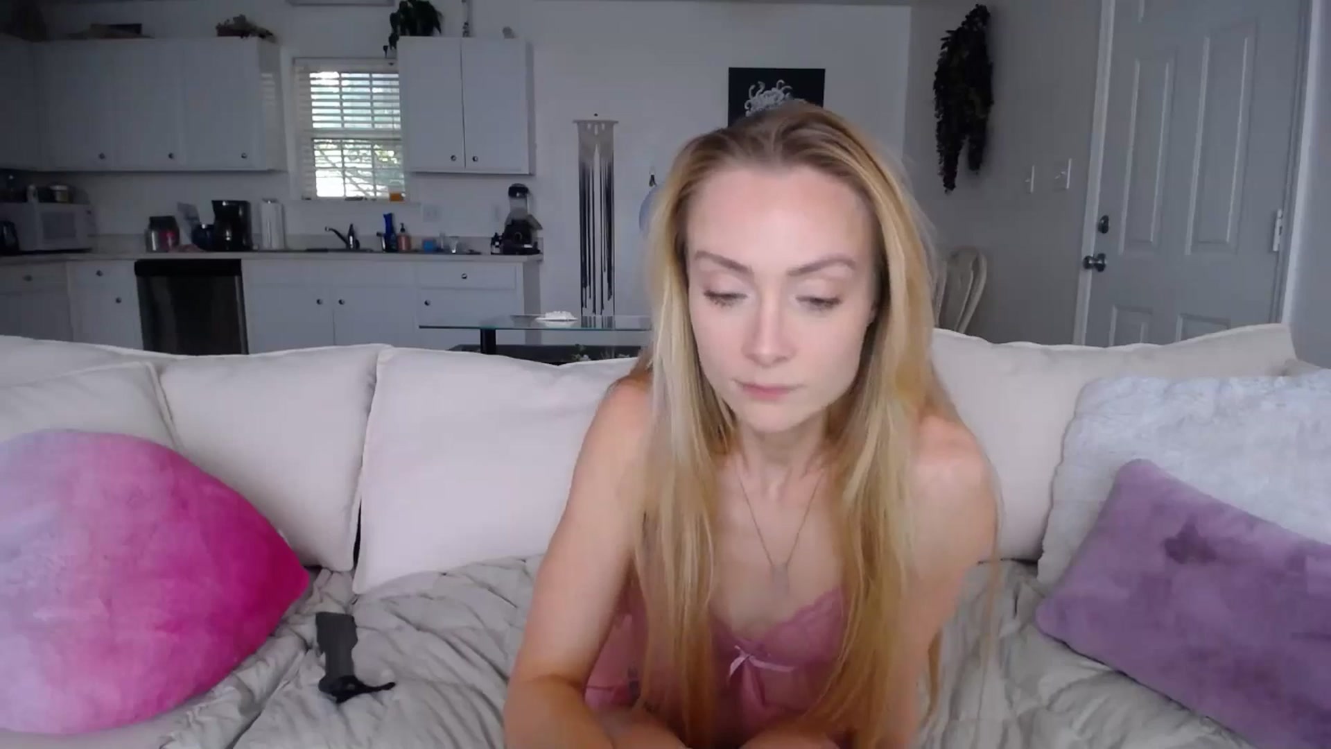 Gallery image thumbnail from MissSadieB's myfreecams stream on, 07/01/2024, 21:15 image 12 of 20