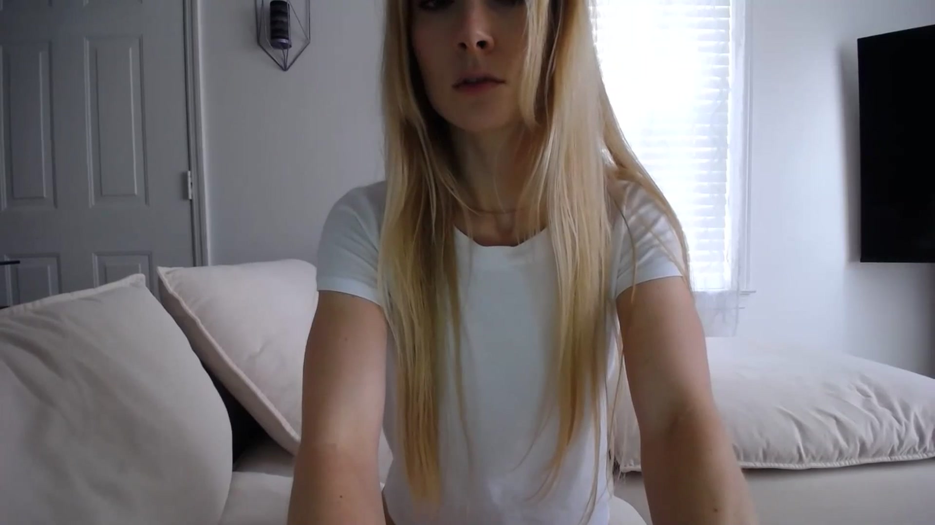 Gallery image thumbnail from MissSadieB's myfreecams stream on, 07/08/2024, 20:57 image 2 of 20