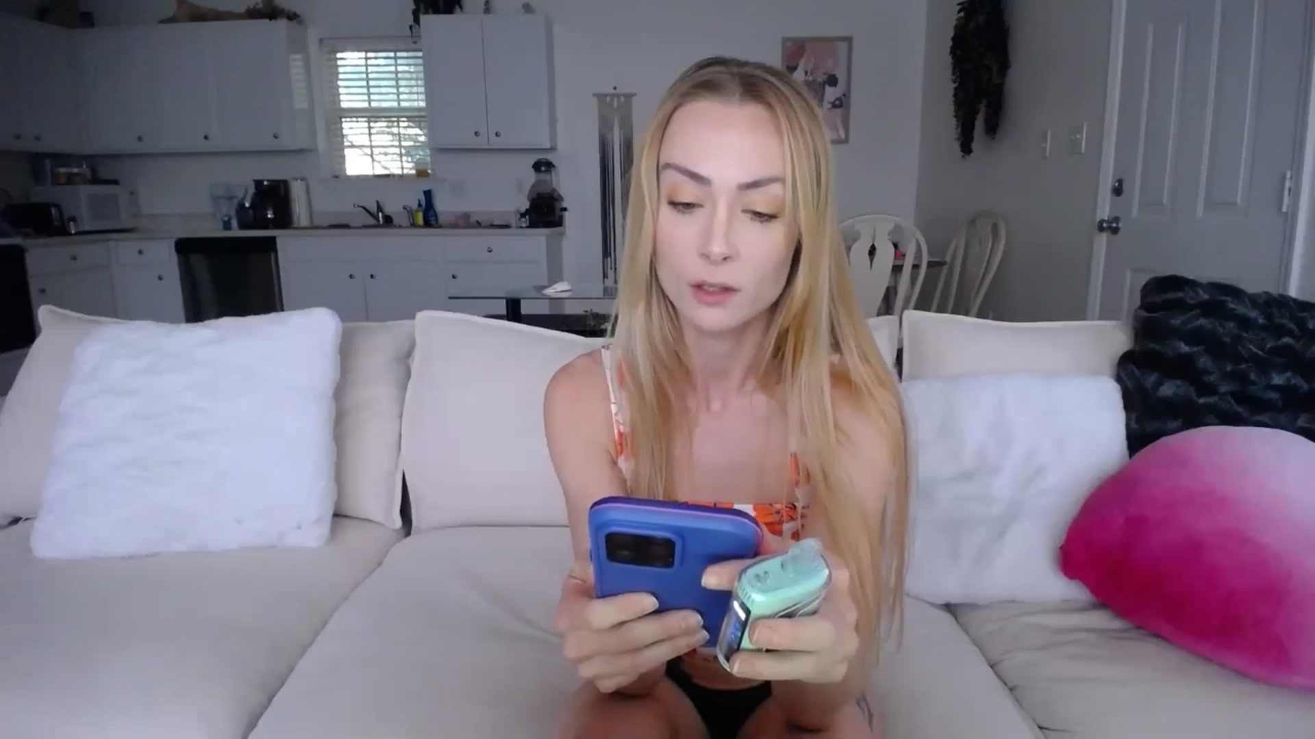 Gallery image thumbnail from MissSadieB's myfreecams stream on, 07/11/2024, 19:47 image 19 of 20