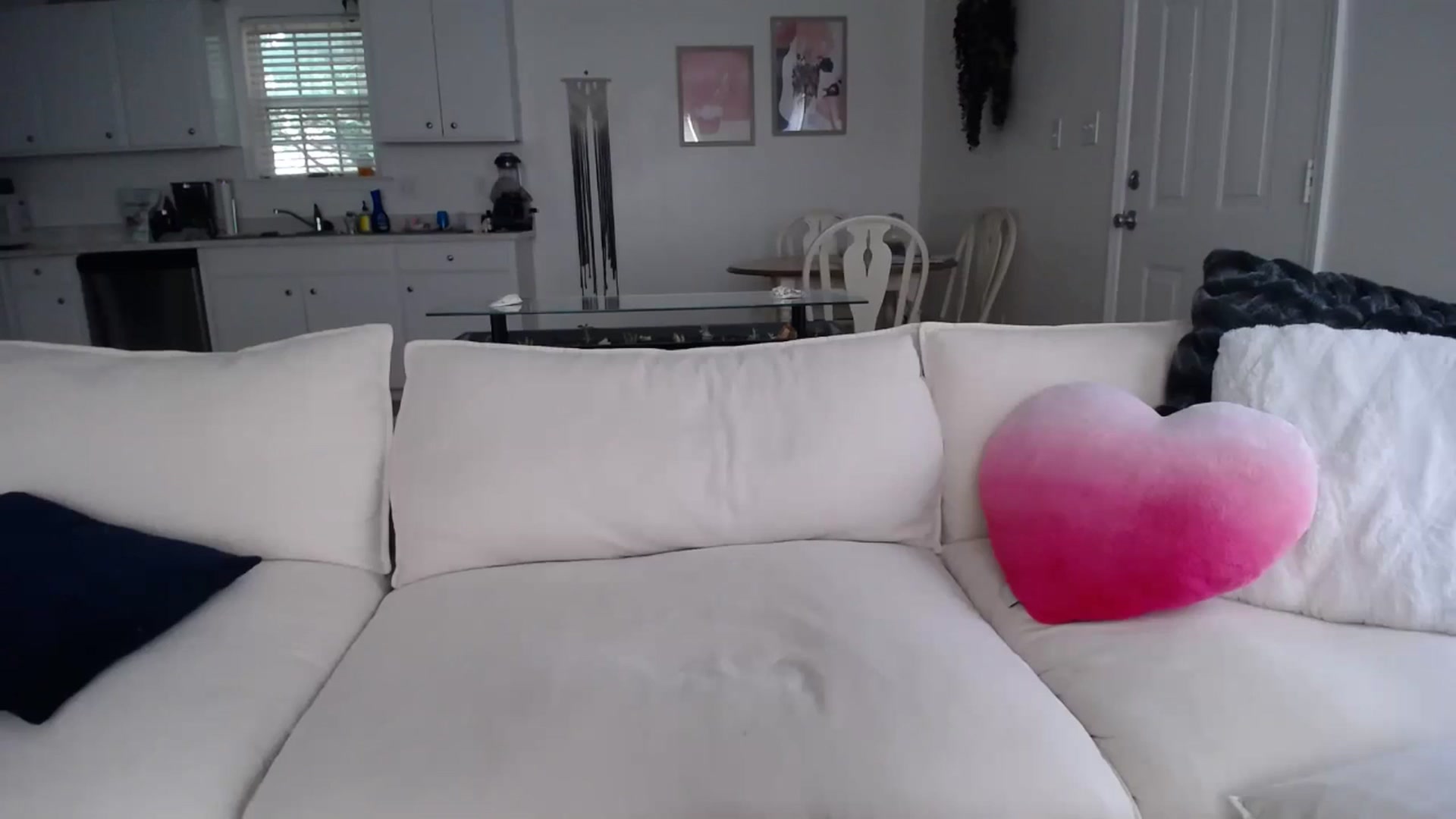 Gallery image thumbnail from MissSadieB's myfreecams stream on, 07/25/2024, 18:00 image 17 of 20