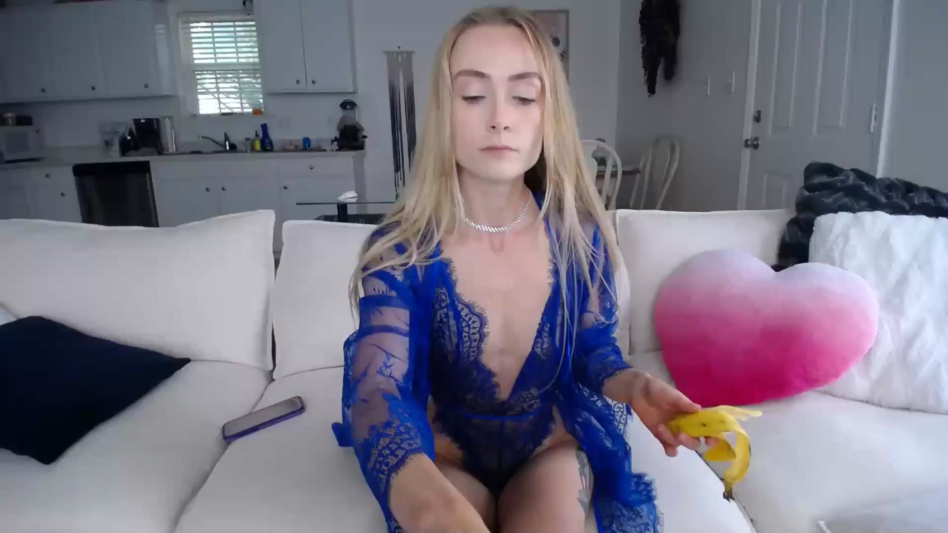 Gallery image thumbnail from MissSadieB's myfreecams stream on, 07/25/2024, 18:00 image 15 of 20