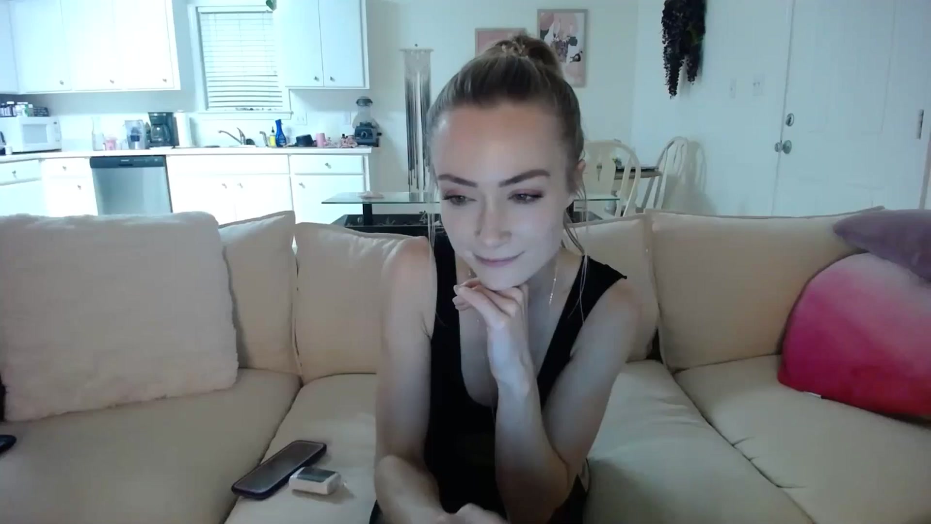 Gallery image thumbnail from MissSadieB's myfreecams stream on, 08/04/2024, 01:53 image 1 of 20