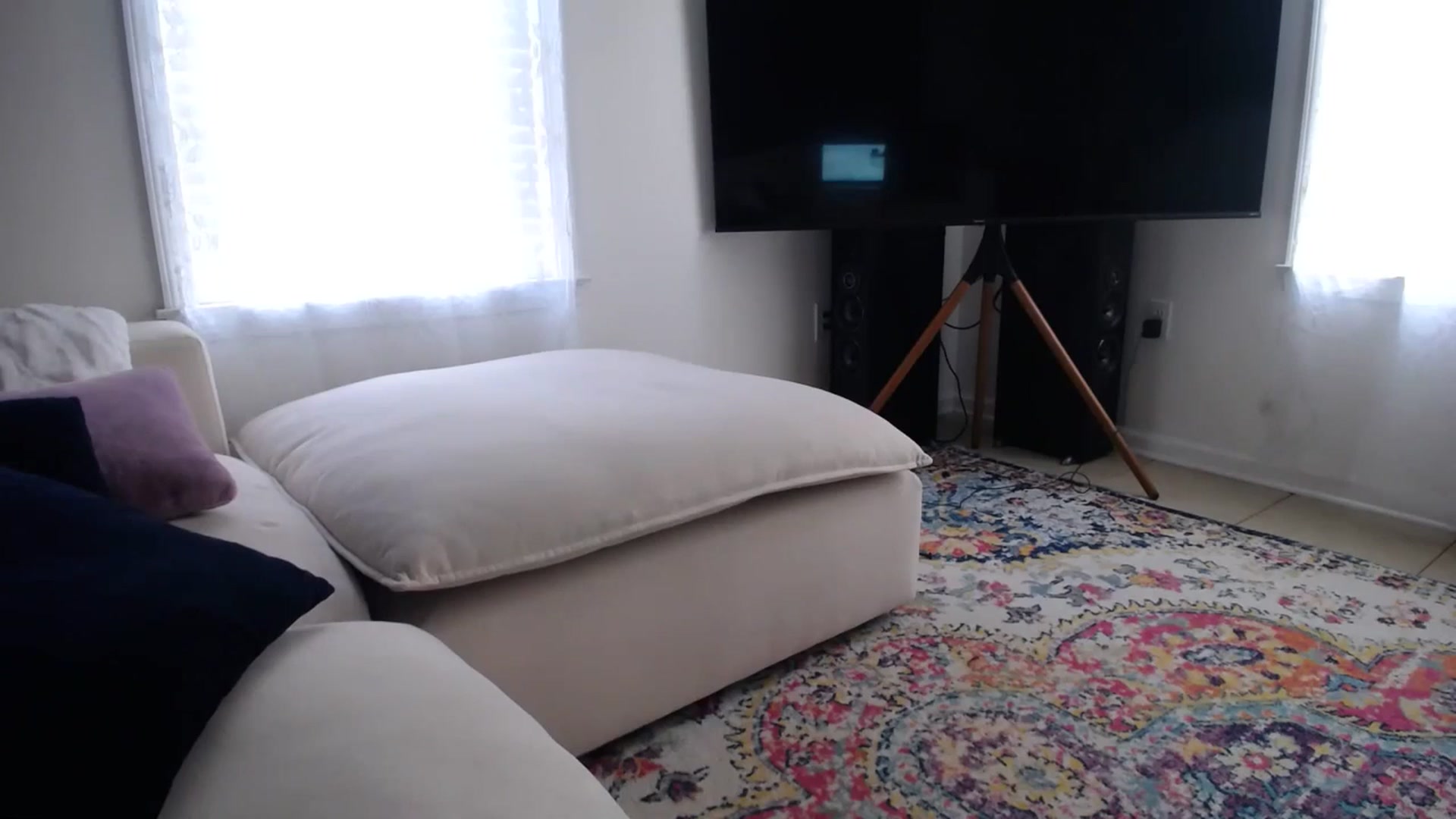 Gallery image thumbnail from MissSadieB's myfreecams stream on, 08/04/2024, 18:59 image 3 of 20