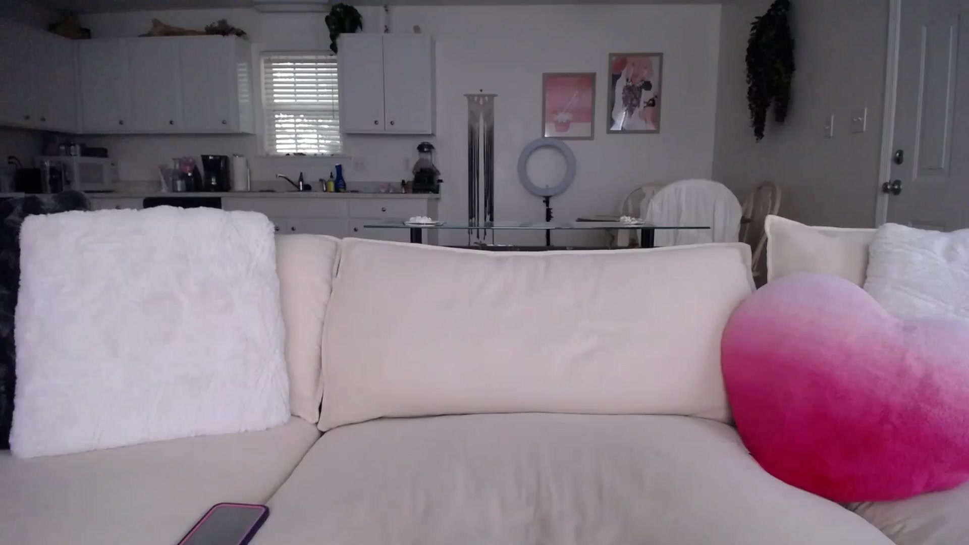 Gallery image thumbnail from MissSadieB's myfreecams stream on, 08/09/2024, 19:33 image 13 of 20