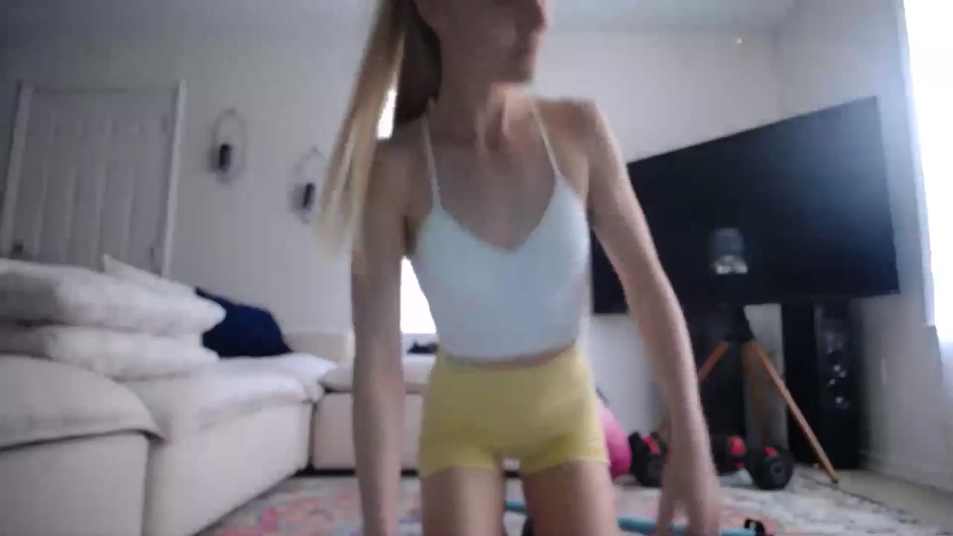 Gallery image thumbnail from MissSadieB's myfreecams stream on, 08/10/2024, 19:12 image 4 of 20