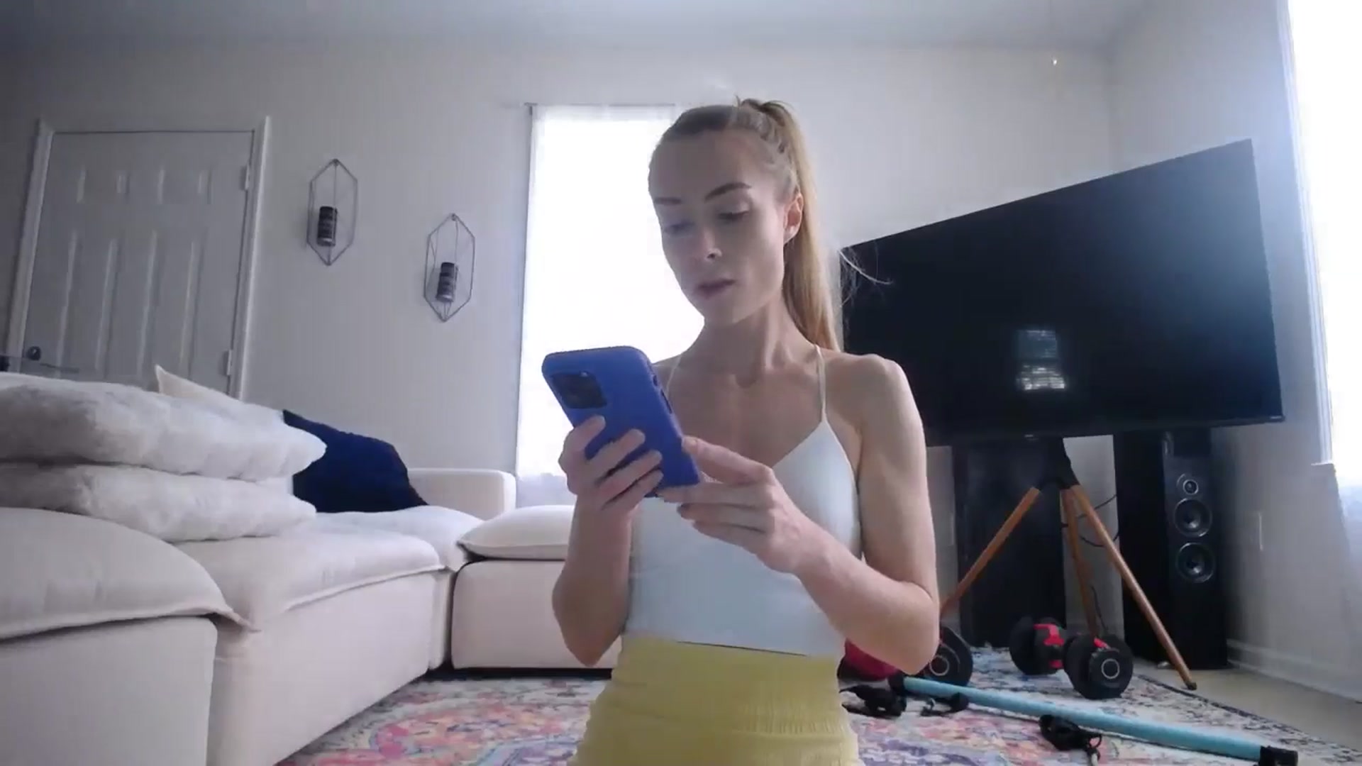 Gallery image thumbnail from MissSadieB's myfreecams stream on, 08/10/2024, 19:12 image 14 of 20