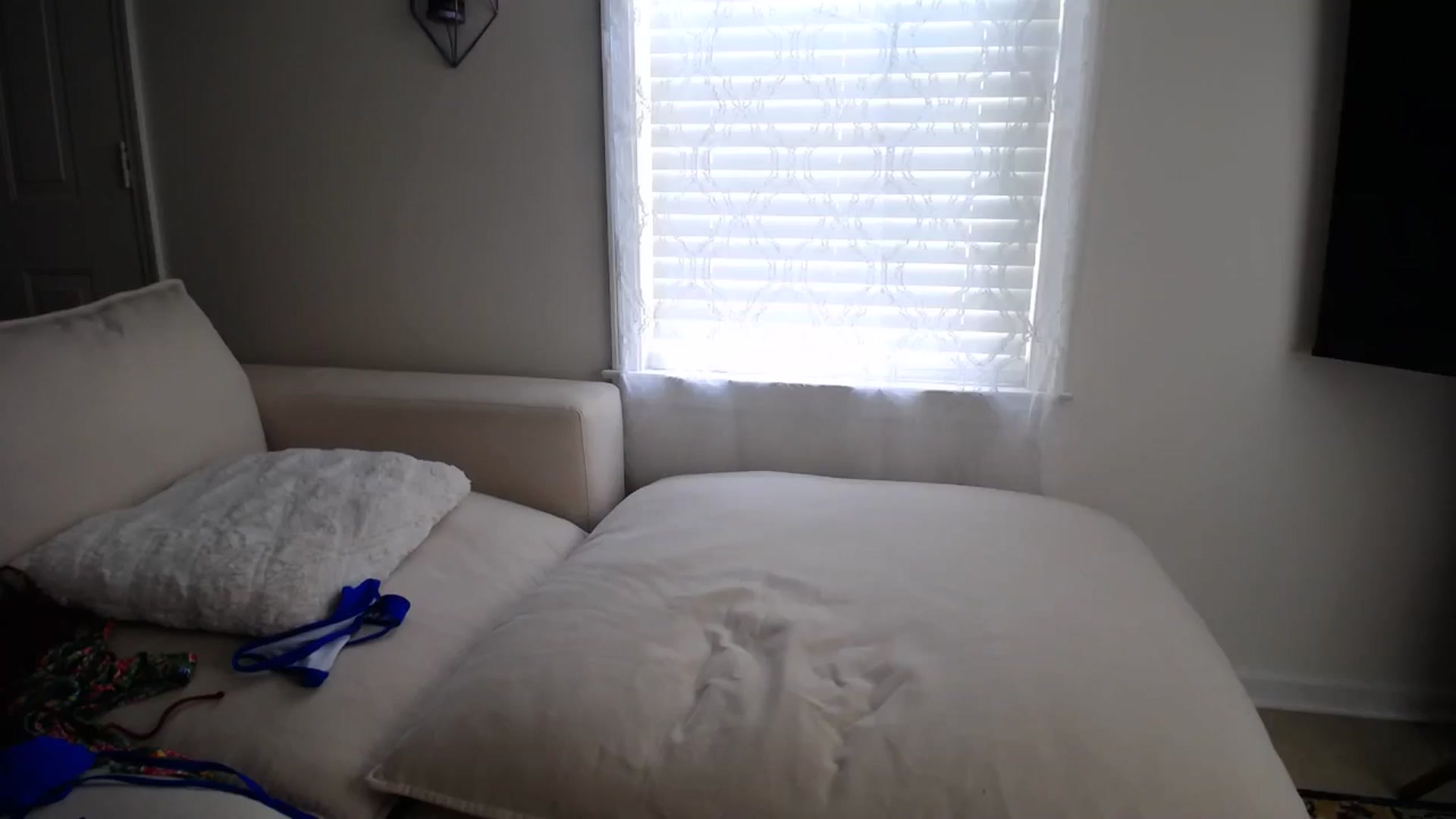 Gallery image thumbnail from MissSadieB's myfreecams stream on, 08/12/2024, 17:46 image 20 of 20
