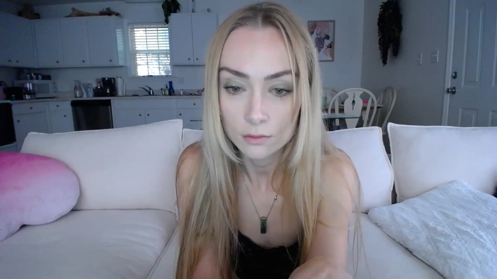 Gallery image thumbnail from MissSadieB's myfreecams stream on, 08/14/2024, 20:44 image 7 of 20