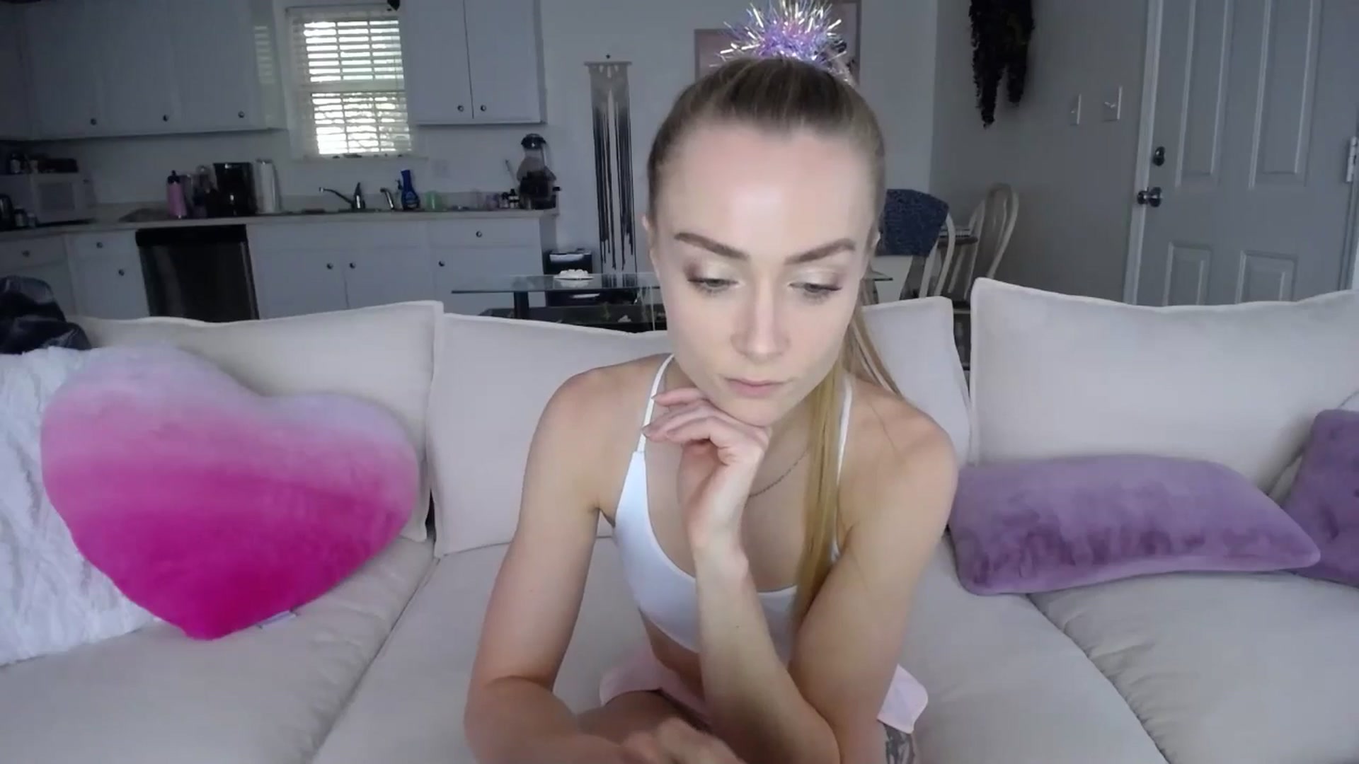 Gallery image thumbnail from MissSadieB's myfreecams stream on, 08/20/2024, 21:21 image 20 of 20