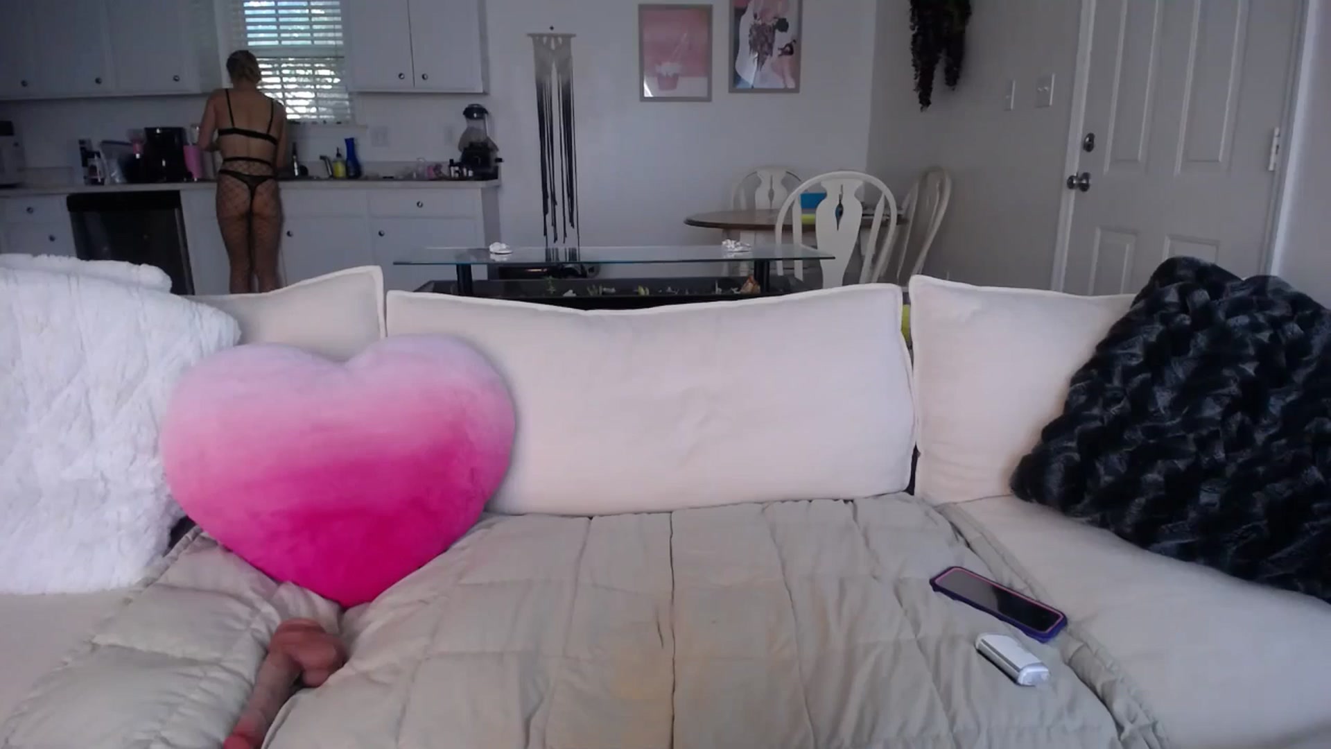 Gallery image thumbnail from MissSadieB's myfreecams stream on, 08/26/2024, 19:44 image 18 of 20