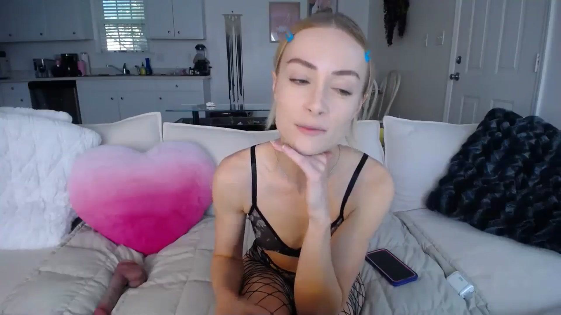 Gallery image thumbnail from MissSadieB's myfreecams stream on, 08/26/2024, 19:44 image 7 of 20