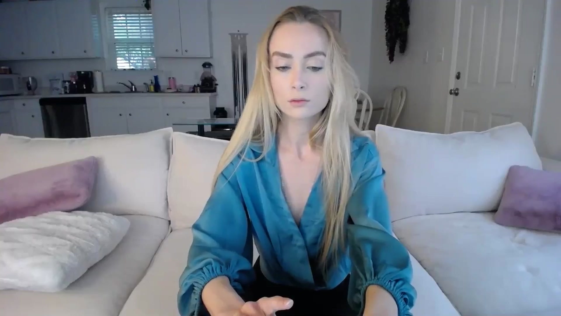 Gallery image thumbnail from MissSadieB's myfreecams stream on, 09/17/2024, 19:44 image 10 of 20