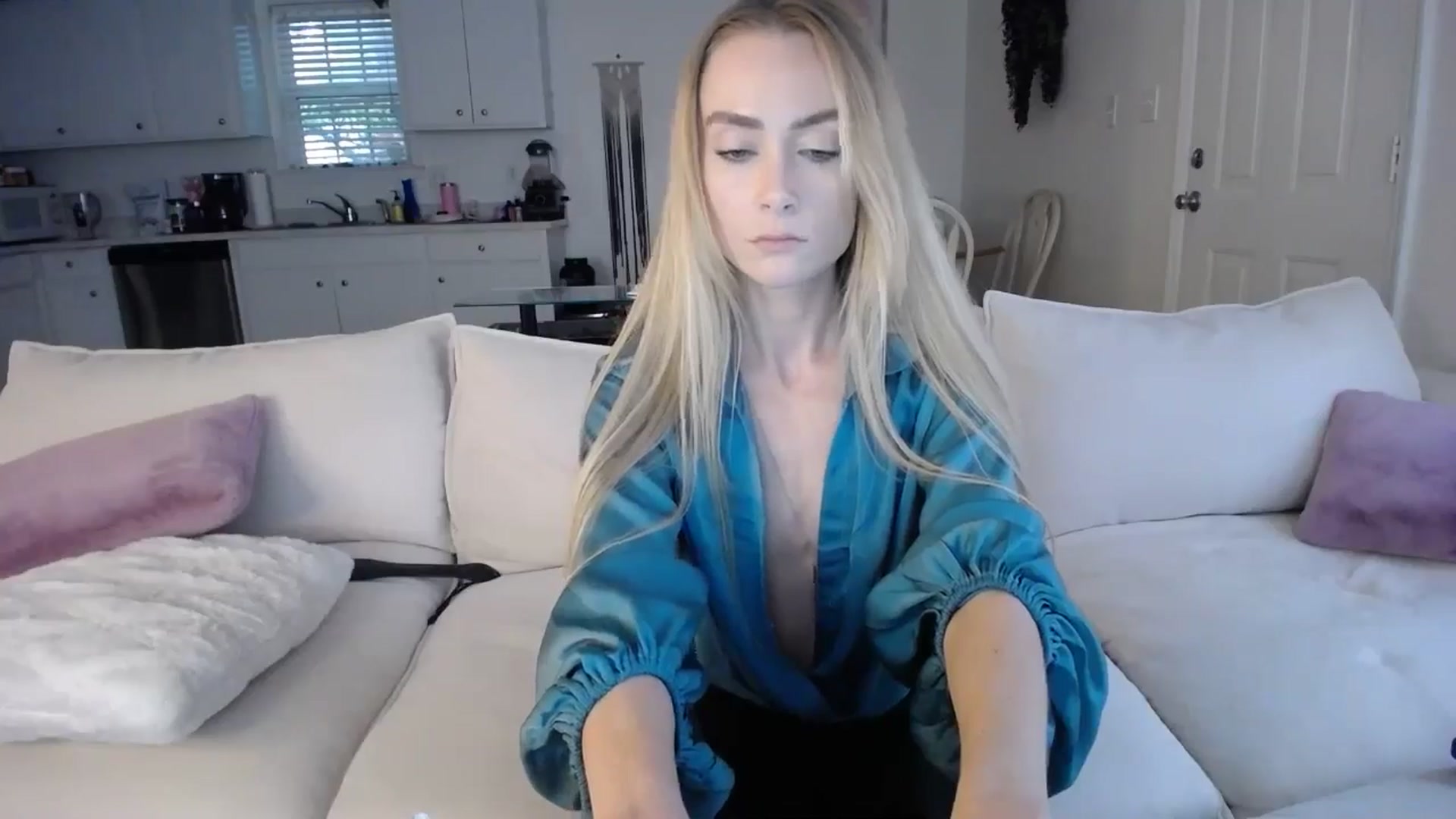 Gallery image thumbnail from MissSadieB's myfreecams stream on, 09/17/2024, 20:05 image 12 of 20