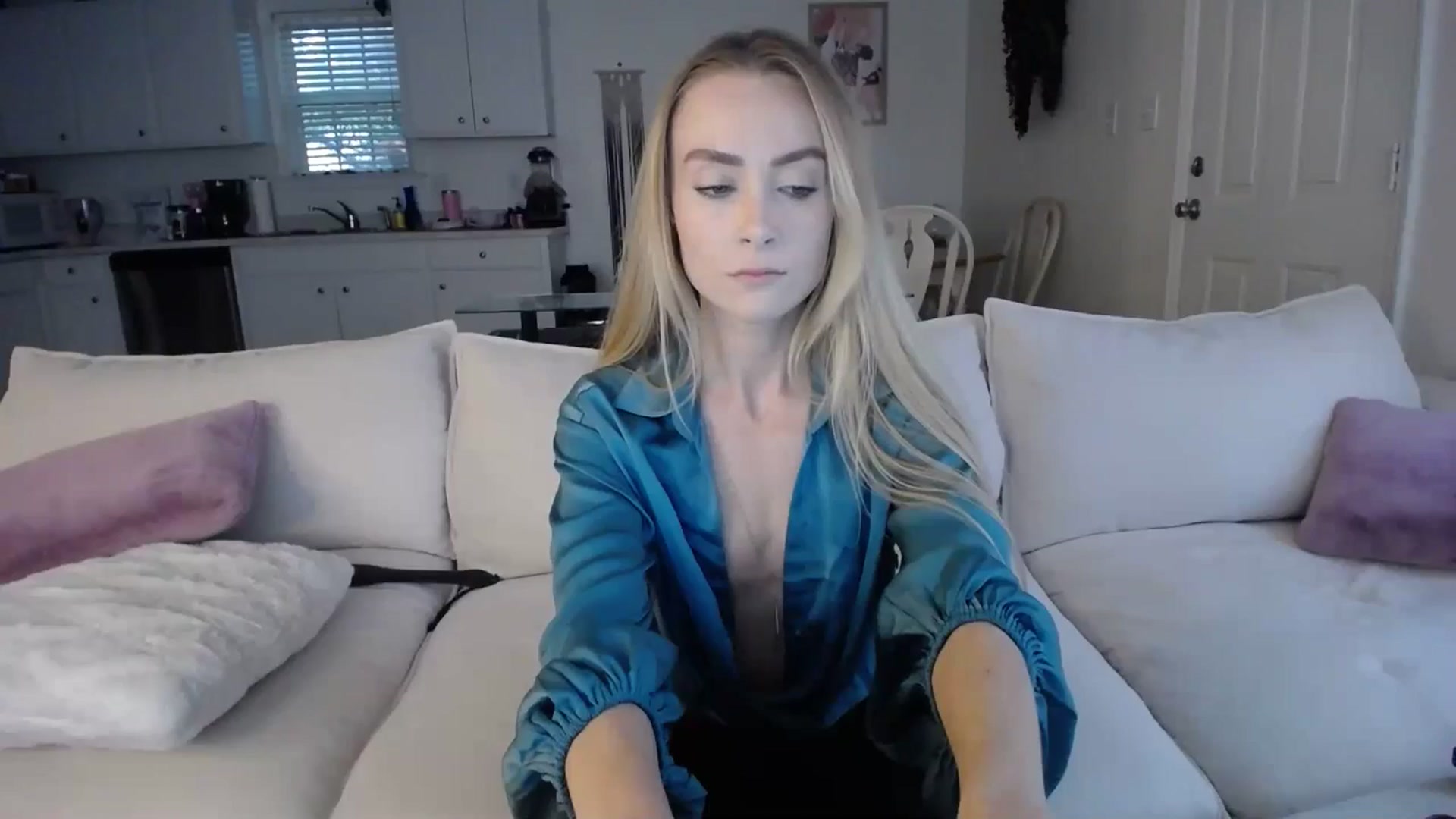 Gallery image thumbnail from MissSadieB's myfreecams stream on, 09/17/2024, 20:05 image 9 of 20