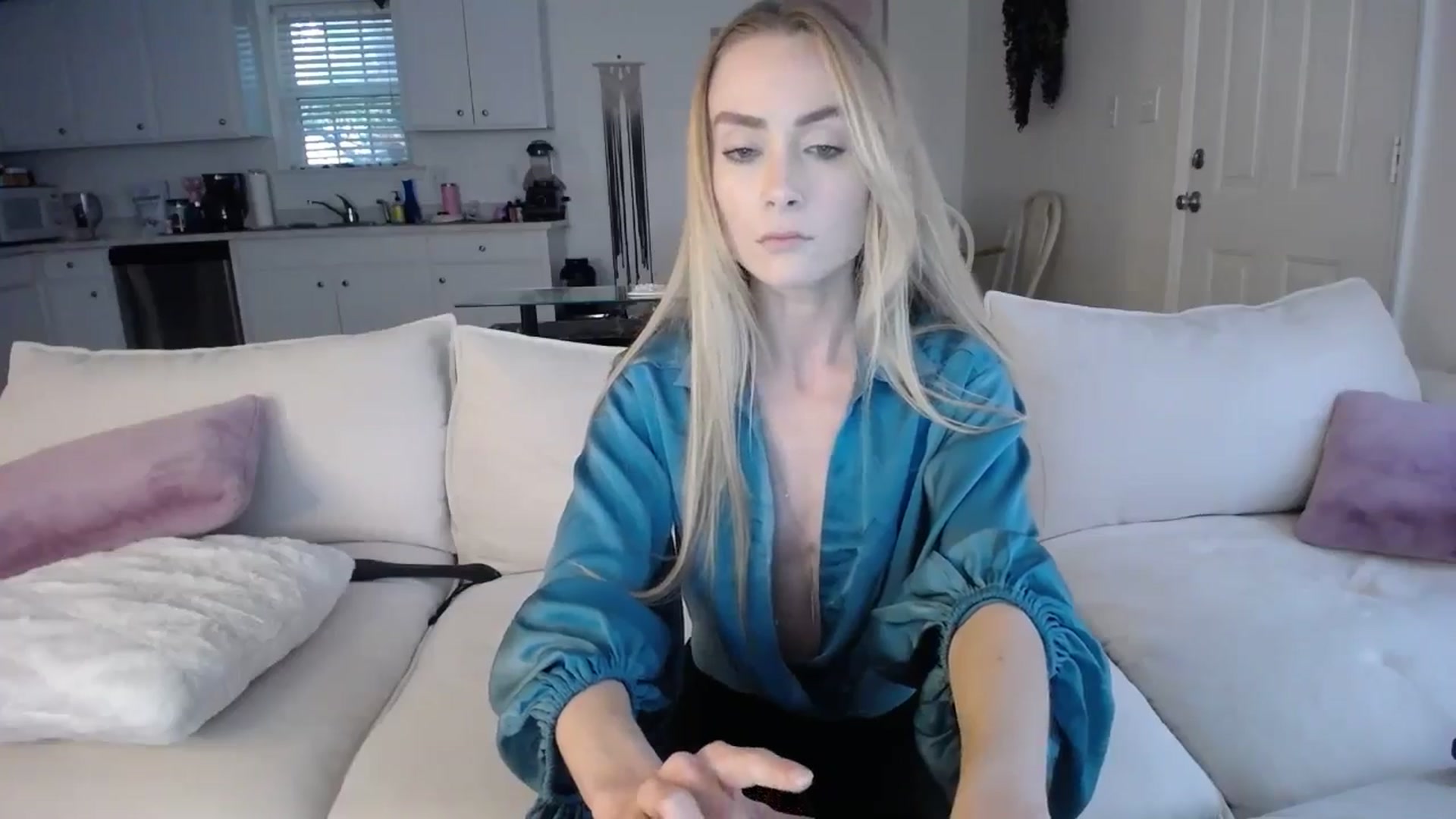 Gallery image thumbnail from MissSadieB's myfreecams stream on, 09/17/2024, 20:05 image 13 of 20