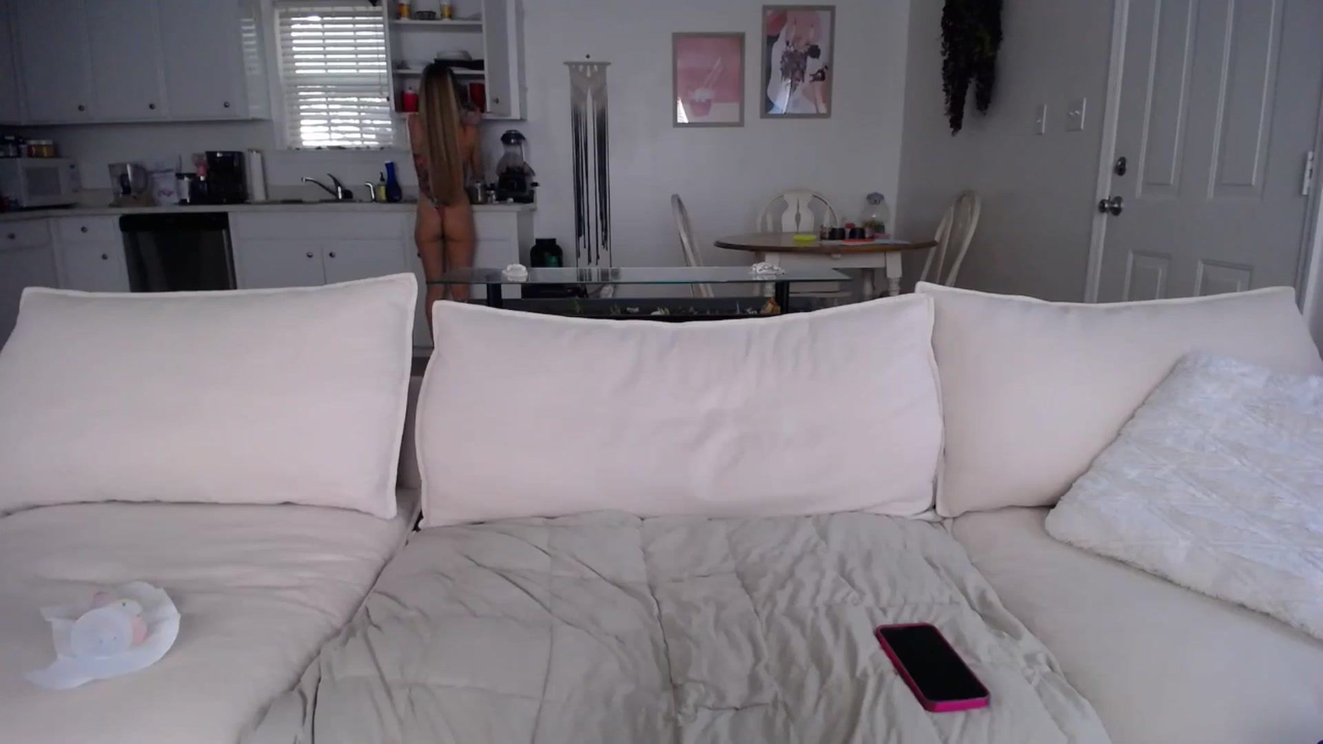 Gallery image thumbnail from MissSadieB's myfreecams stream on, 09/23/2024, 20:59 image 3 of 20