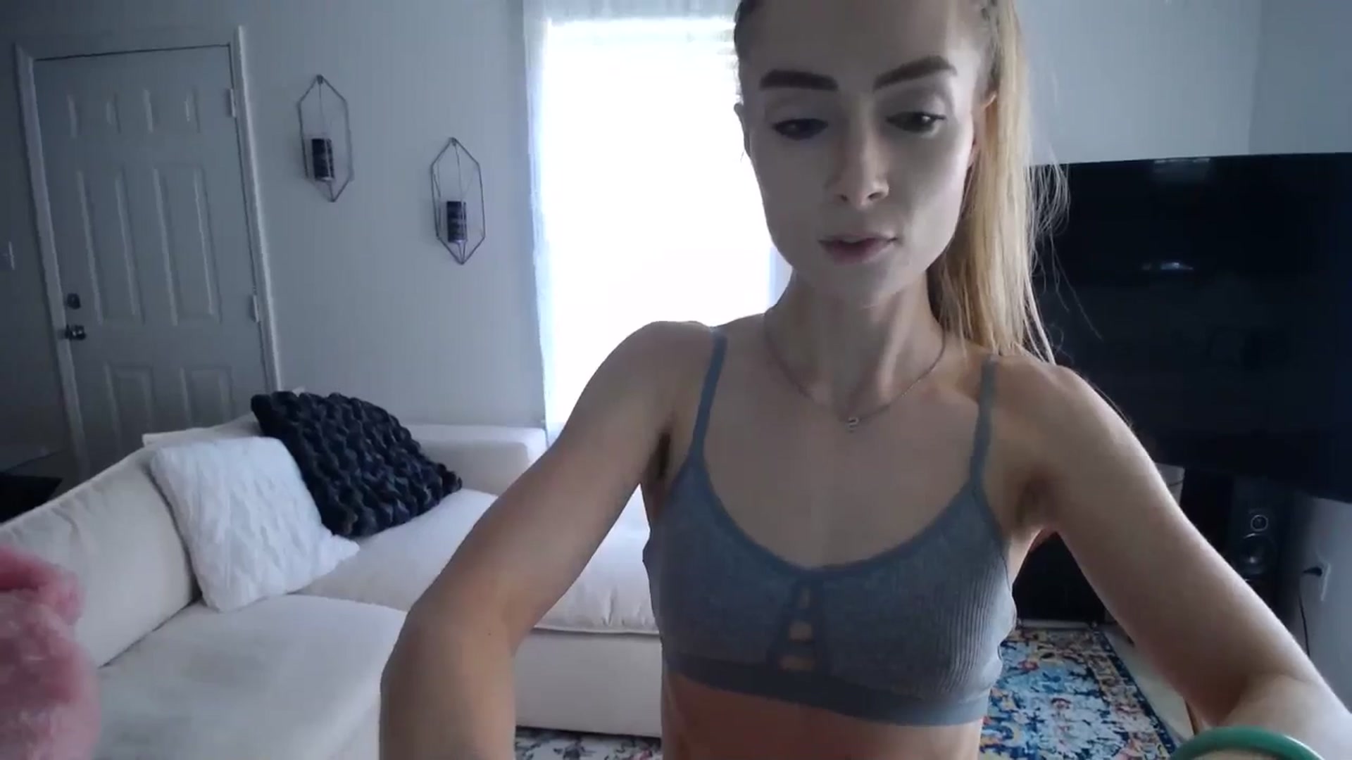 Gallery image thumbnail from MissSadieB's myfreecams stream on, 09/24/2024, 18:16 image 17 of 20