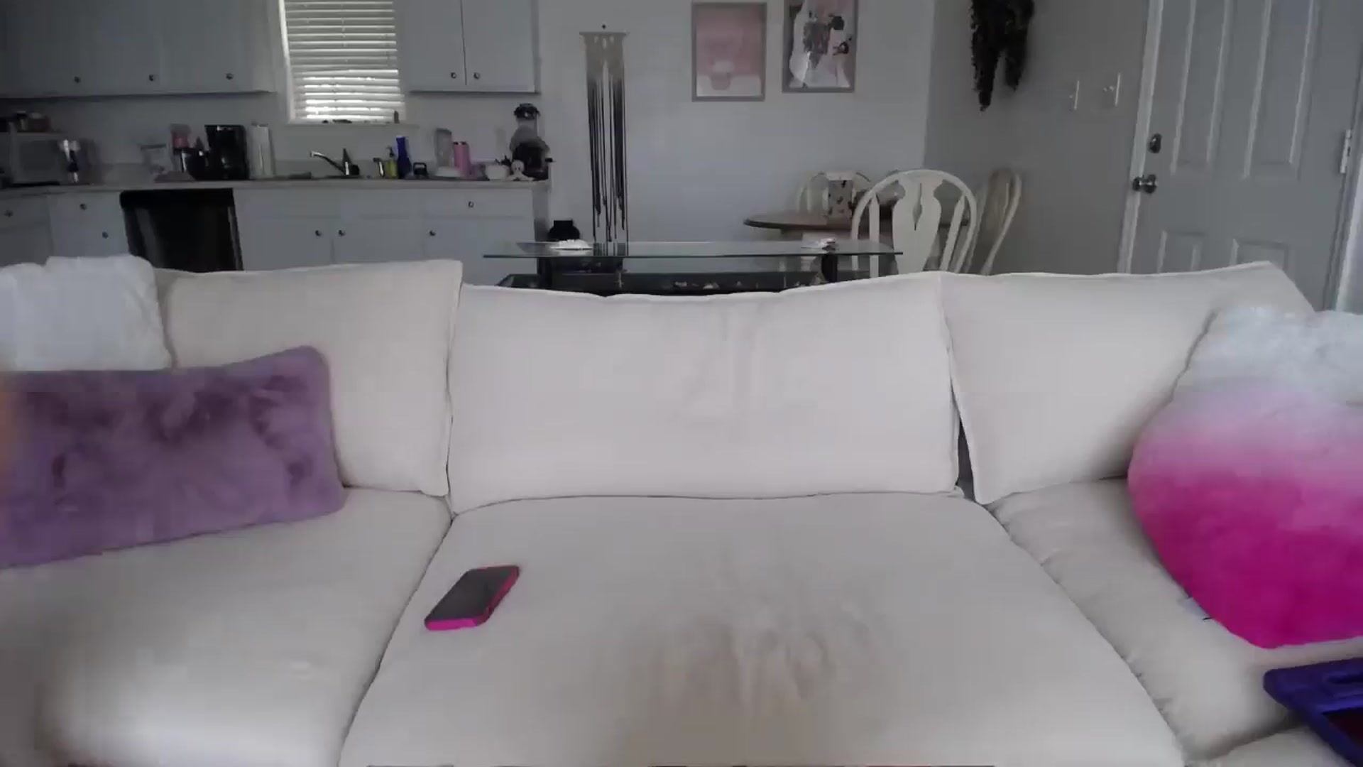 Gallery image thumbnail from MissSadieB's myfreecams stream on, 10/06/2024, 19:30 image 16 of 20