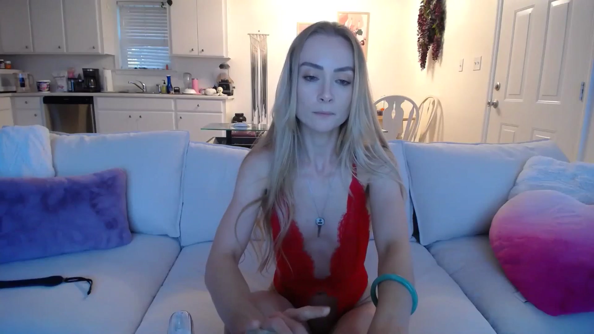 Gallery image thumbnail from MissSadieB's myfreecams stream on, 10/06/2024, 22:23 image 15 of 20