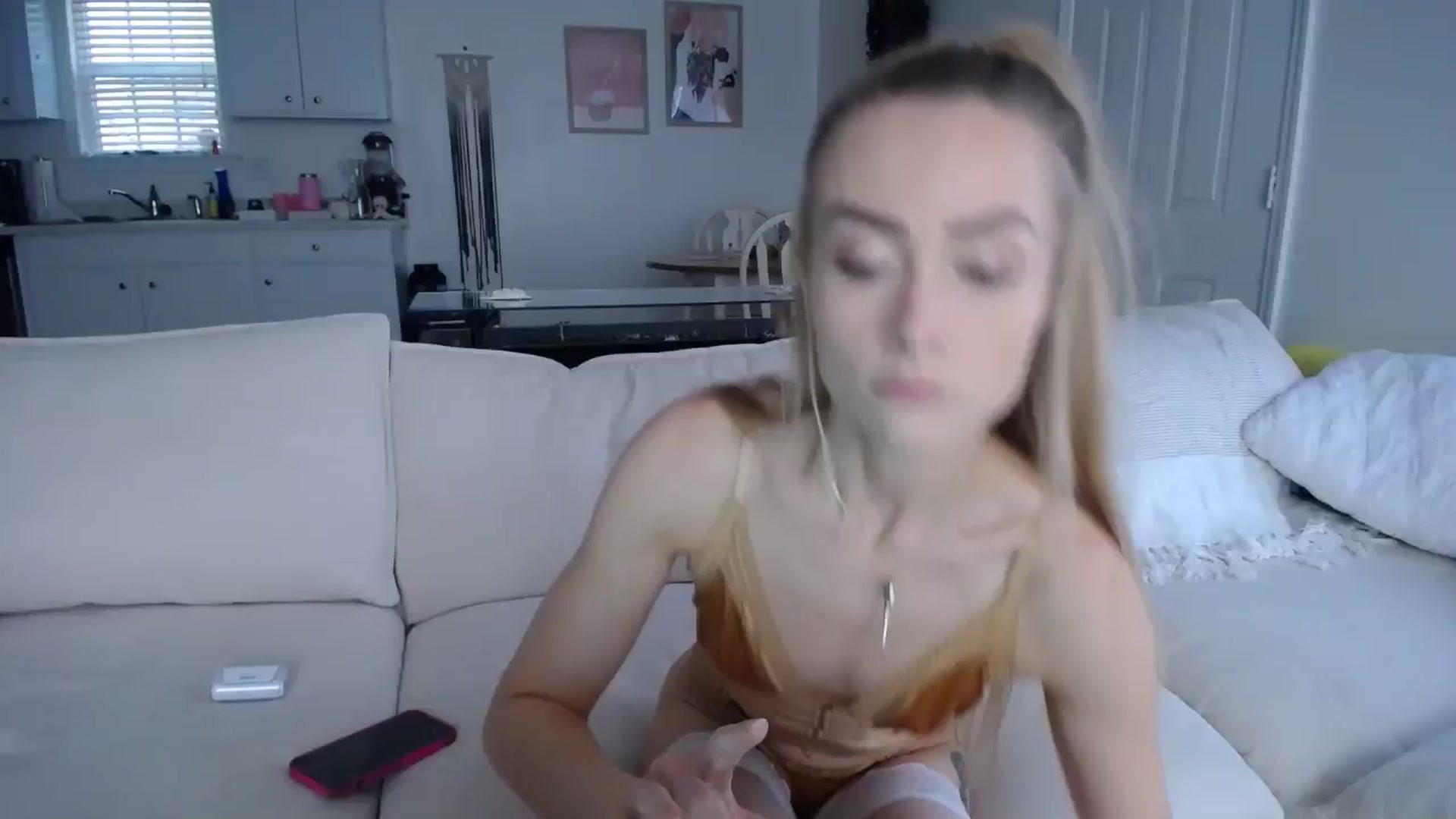Gallery image thumbnail from MissSadieB's myfreecams stream on, 10/07/2024, 18:05 image 11 of 20