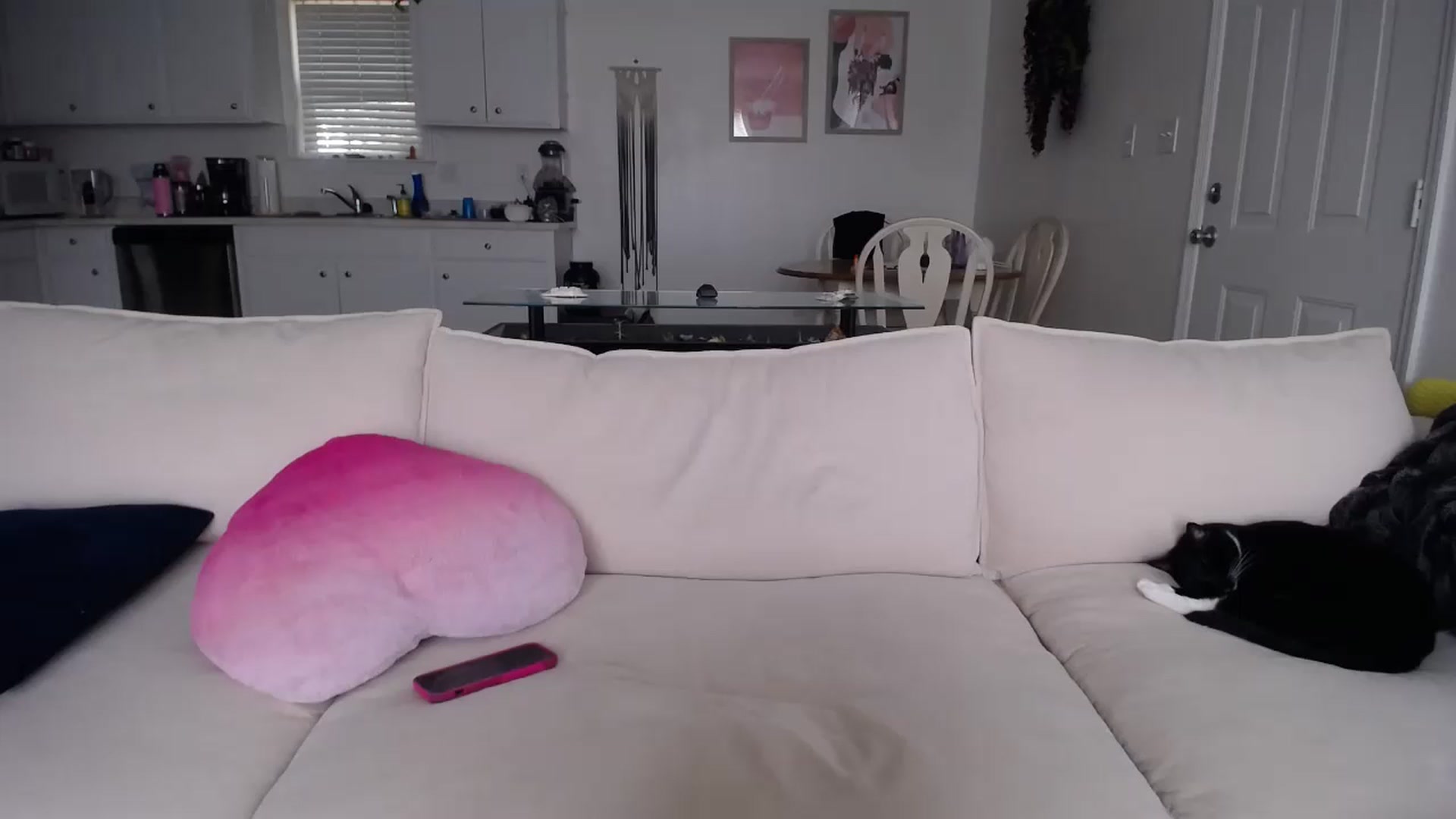 Gallery image thumbnail from MissSadieB's myfreecams stream on, 10/09/2024, 18:55 image 11 of 20