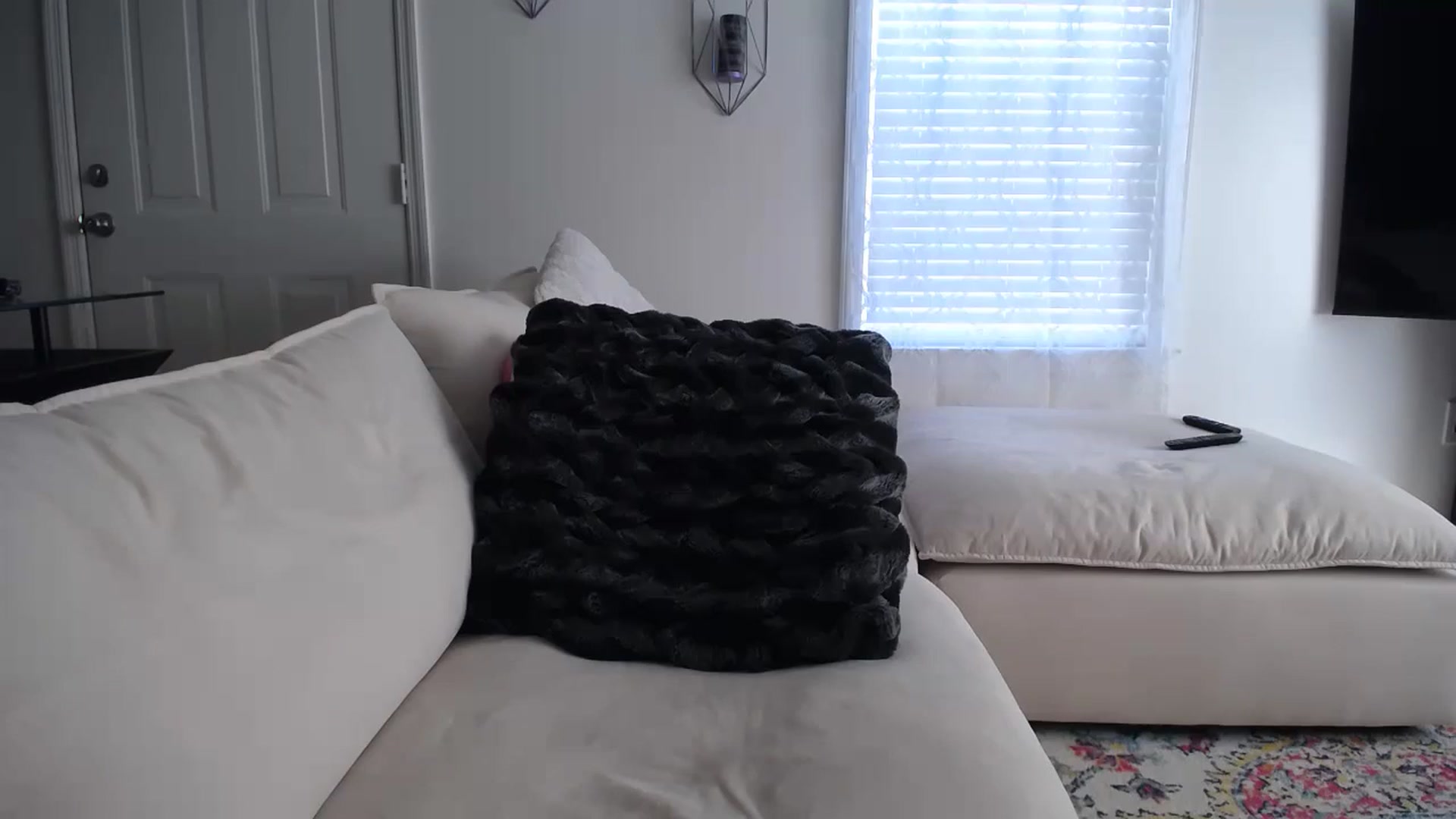 Gallery image thumbnail from MissSadieB's myfreecams stream on, 10/17/2024, 17:53 image 16 of 20