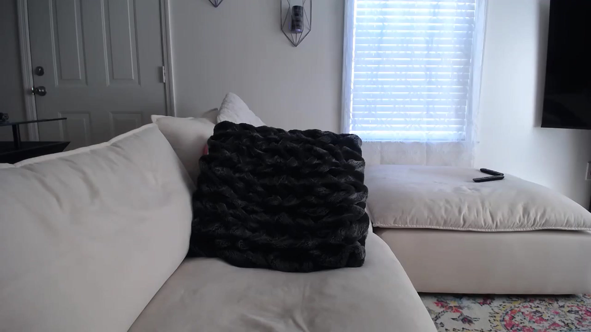 Gallery image thumbnail from MissSadieB's myfreecams stream on, 10/17/2024, 17:53 image 15 of 20