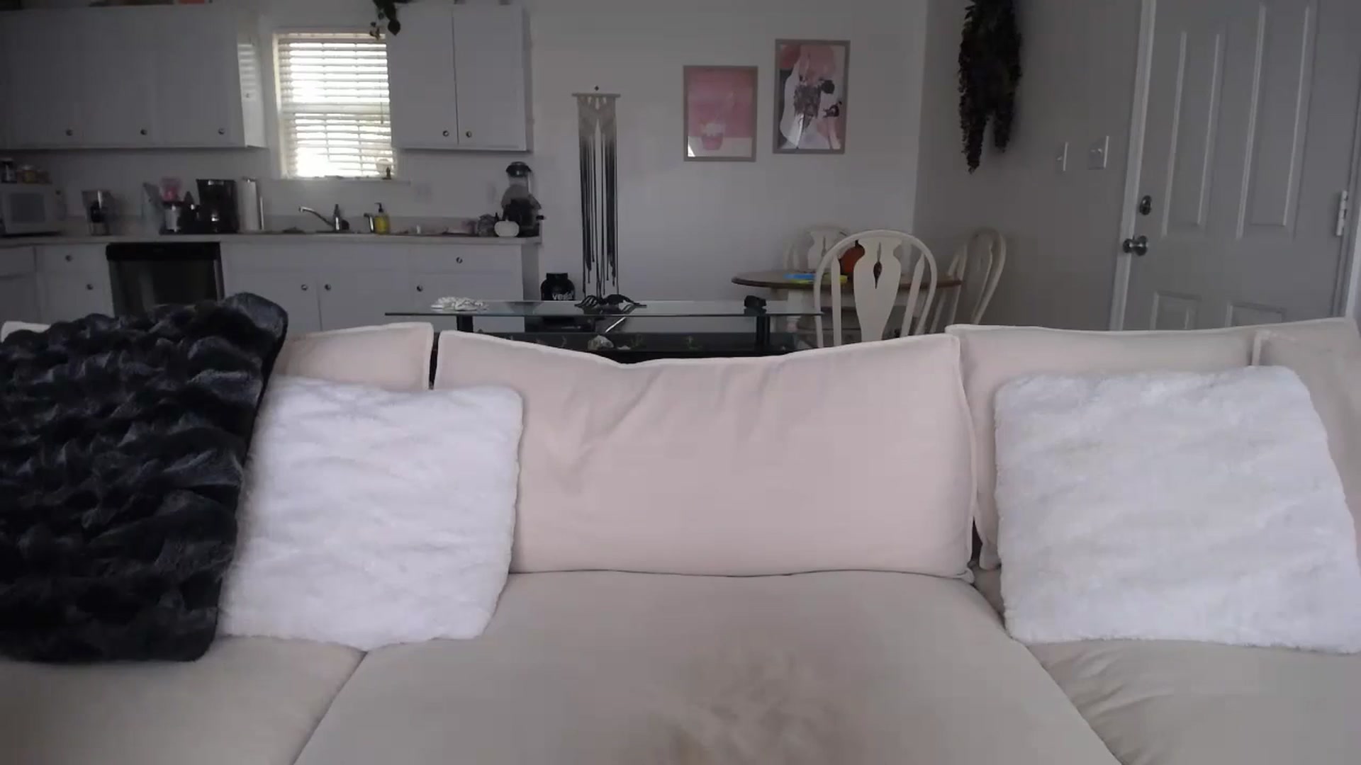 Gallery image thumbnail from MissSadieB's myfreecams stream on, 10/18/2024, 20:04 image 11 of 20