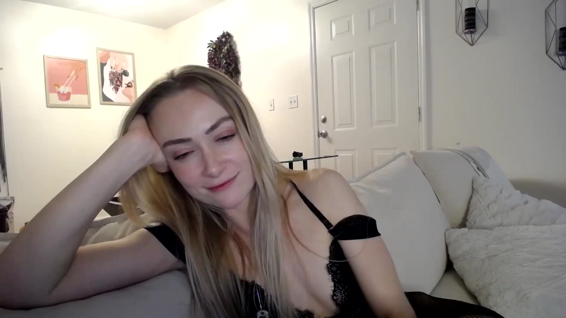 Gallery image thumbnail from MissSadieB's myfreecams stream on, 11/04/2024, 22:24 image 19 of 20