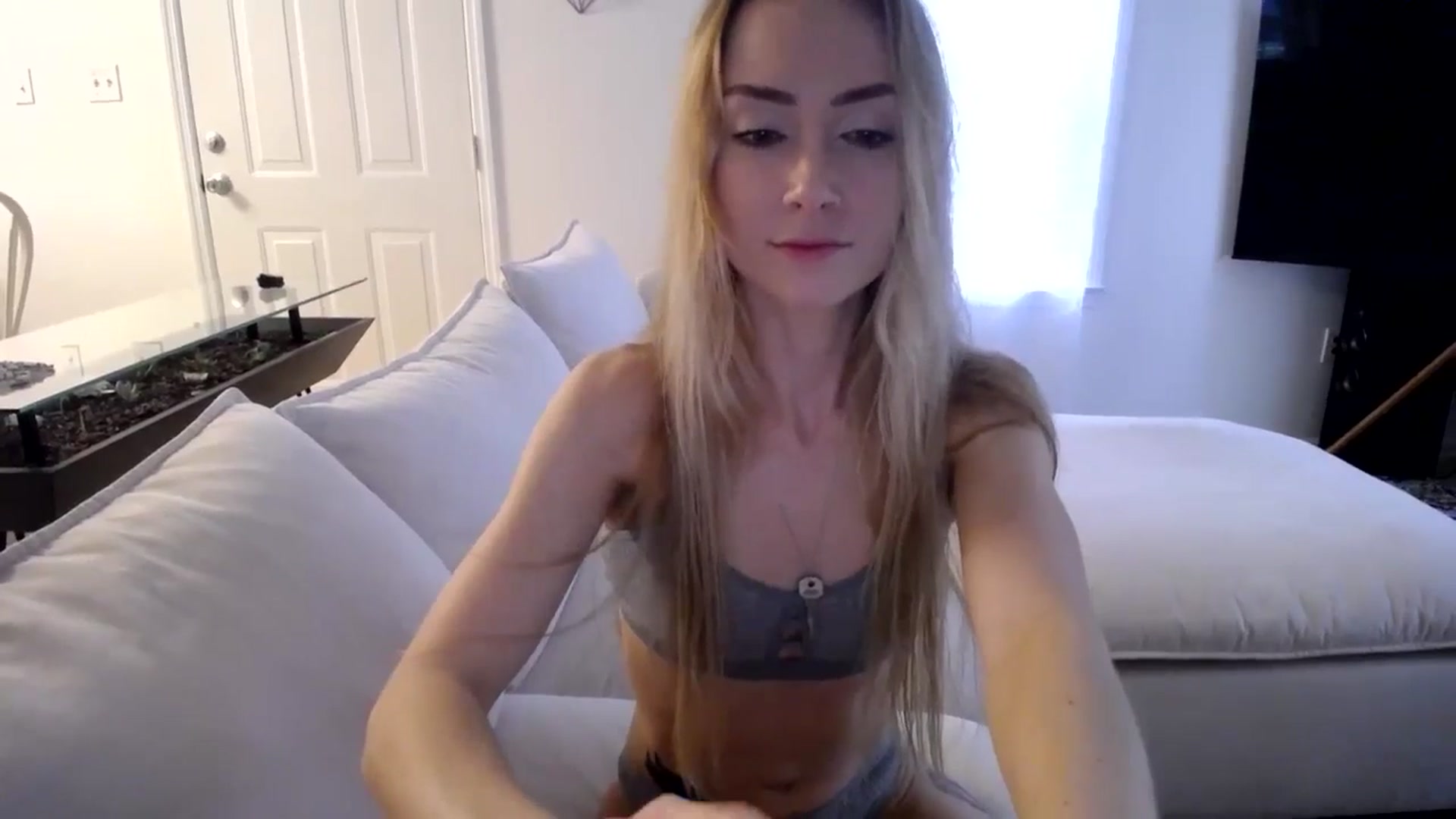 Gallery image thumbnail from MissSadieB's myfreecams stream on, 11/07/2024, 19:00 image 5 of 20