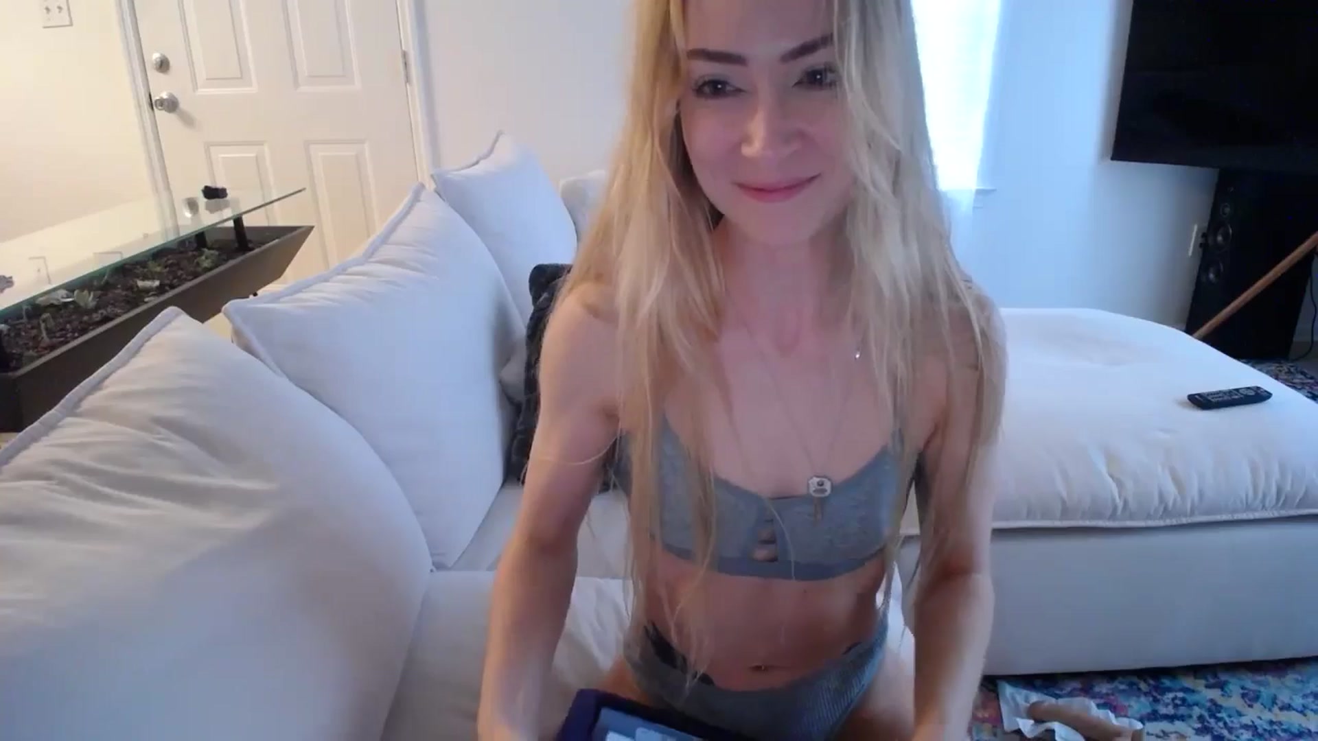 Gallery image thumbnail from MissSadieB's myfreecams stream on, 11/07/2024, 21:40 image 5 of 20