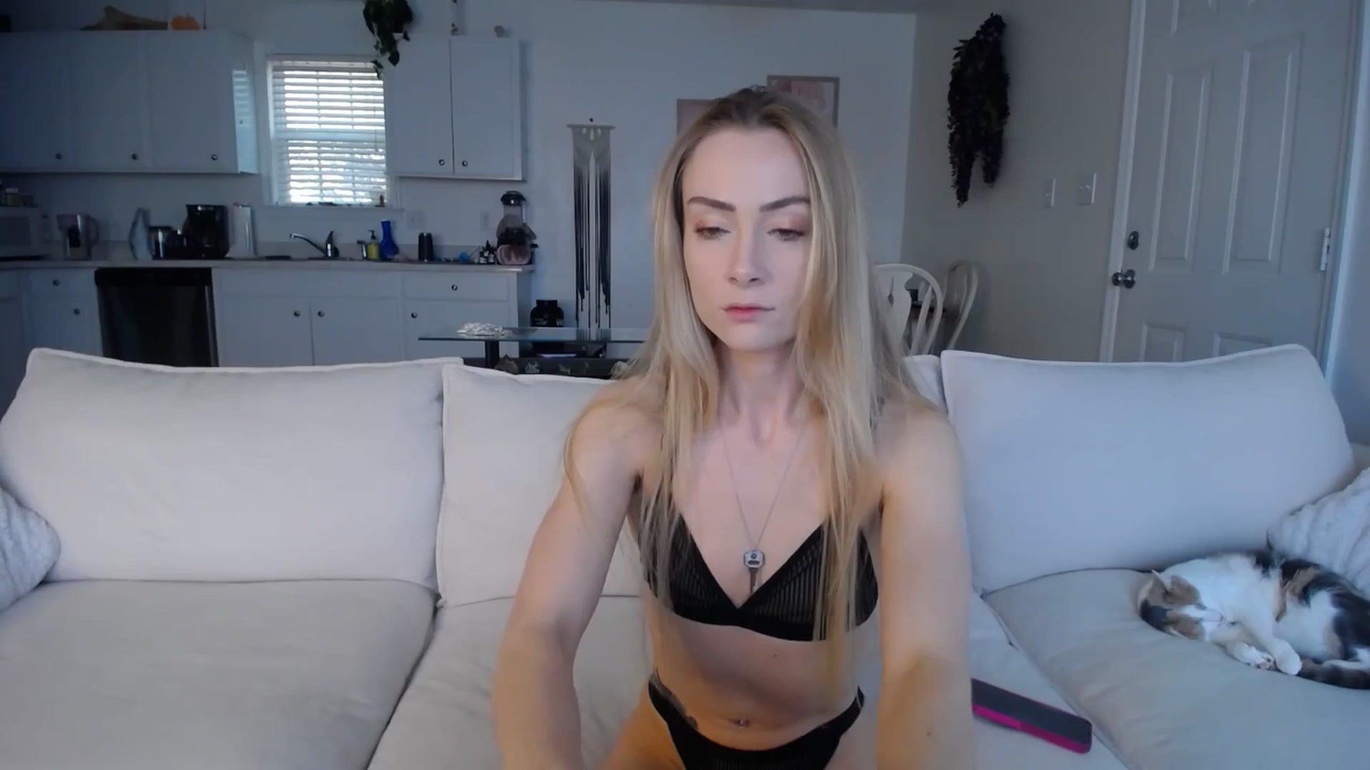 Gallery image thumbnail from MissSadieB's myfreecams stream on, 11/08/2024, 20:44 image 4 of 20