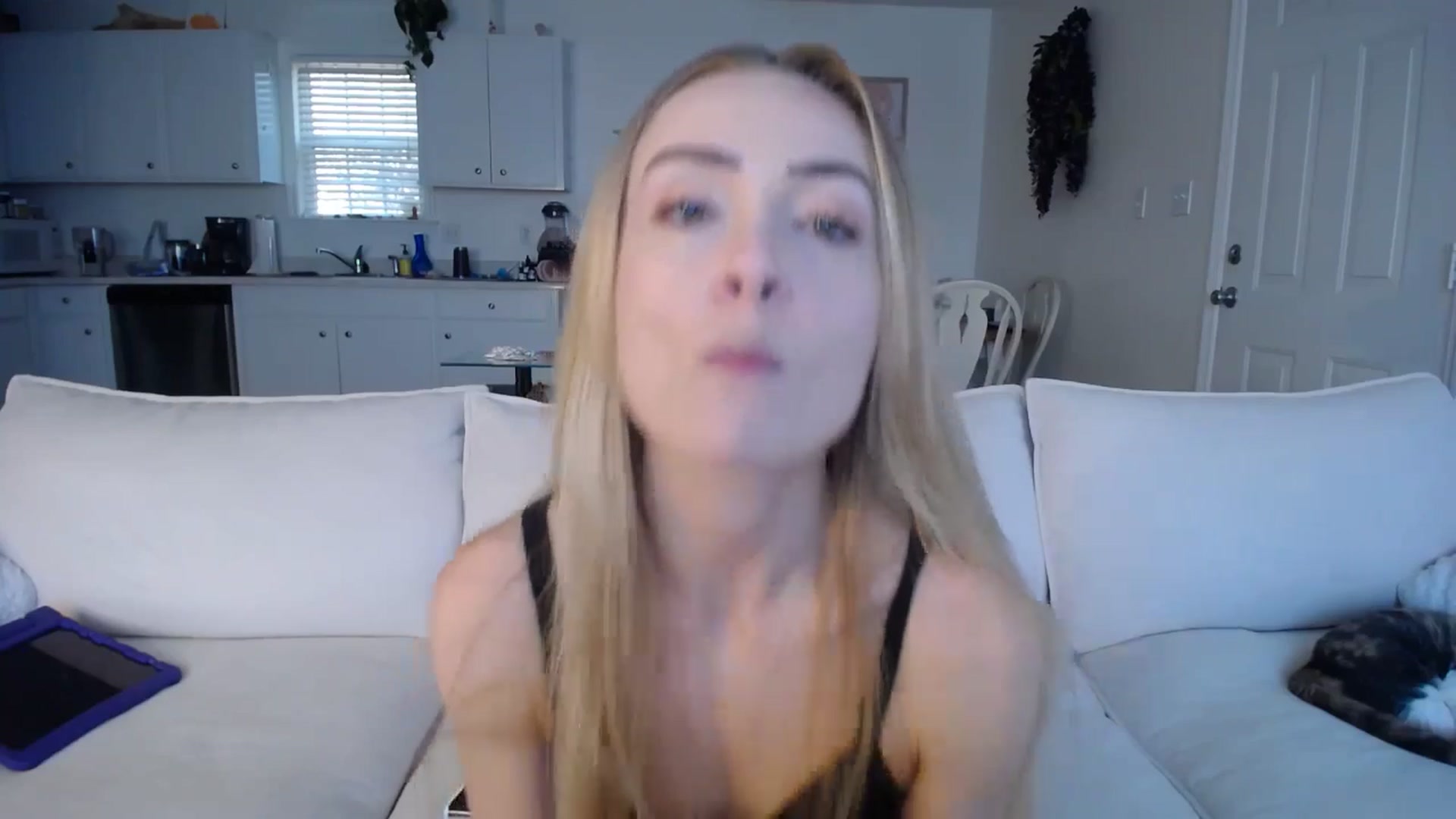 Gallery image thumbnail from MissSadieB's myfreecams stream on, 11/08/2024, 20:44 image 13 of 20