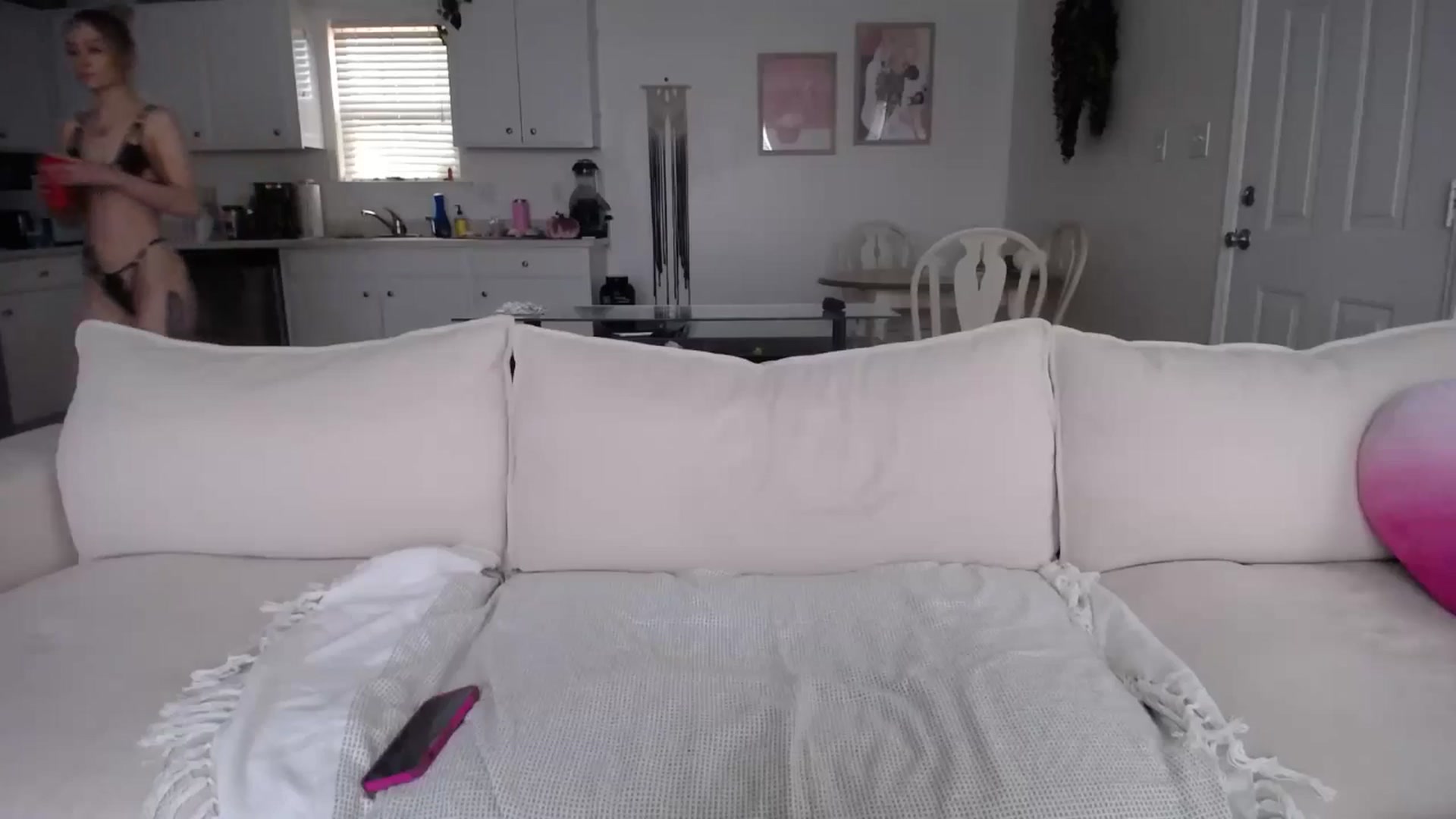 Gallery image thumbnail from MissSadieB's myfreecams stream on, 11/13/2024, 20:31 image 11 of 20