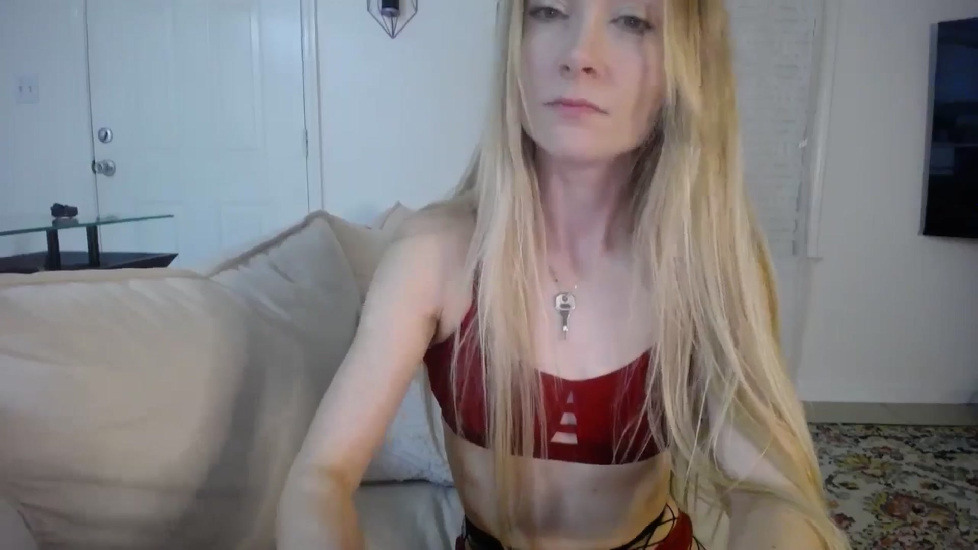 Gallery image thumbnail from MissSadieB's myfreecams stream on, 11/17/2024, 03:20 image 15 of 20