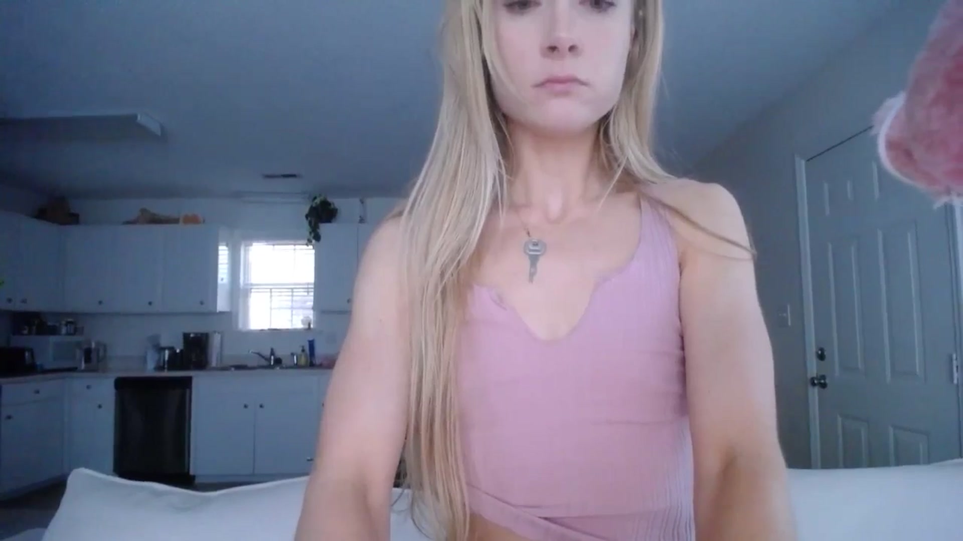 Gallery image thumbnail from MissSadieB's myfreecams stream on, 11/18/2024, 21:54 image 20 of 20