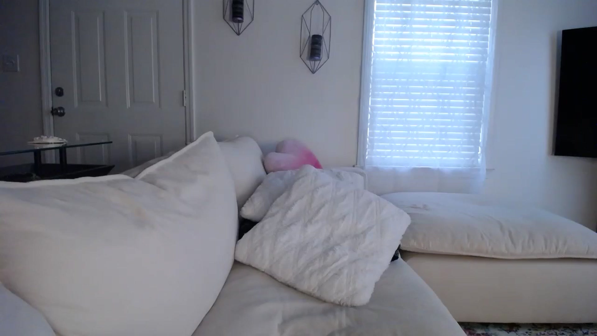 Gallery image thumbnail from MissSadieB's myfreecams stream on, 11/19/2024, 20:44 image 2 of 20