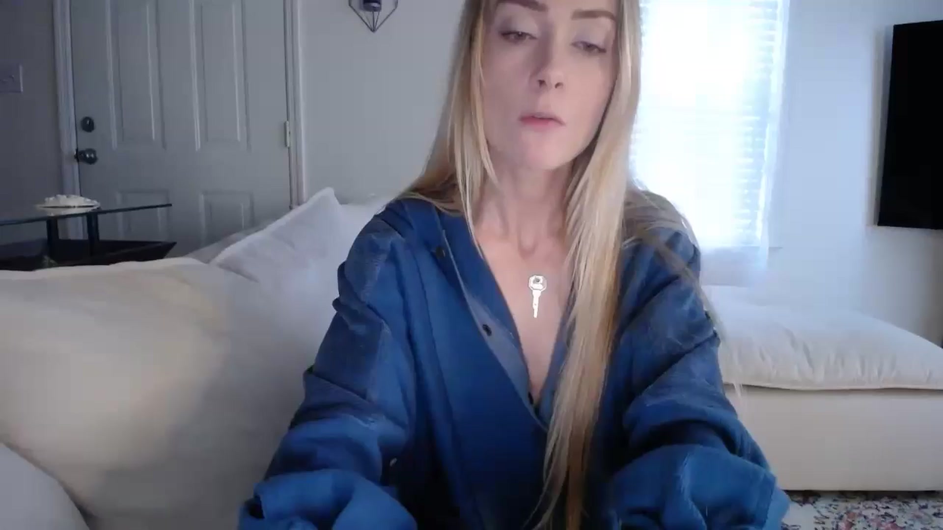 Gallery image thumbnail from MissSadieB's myfreecams stream on, 11/19/2024, 20:44 image 1 of 20