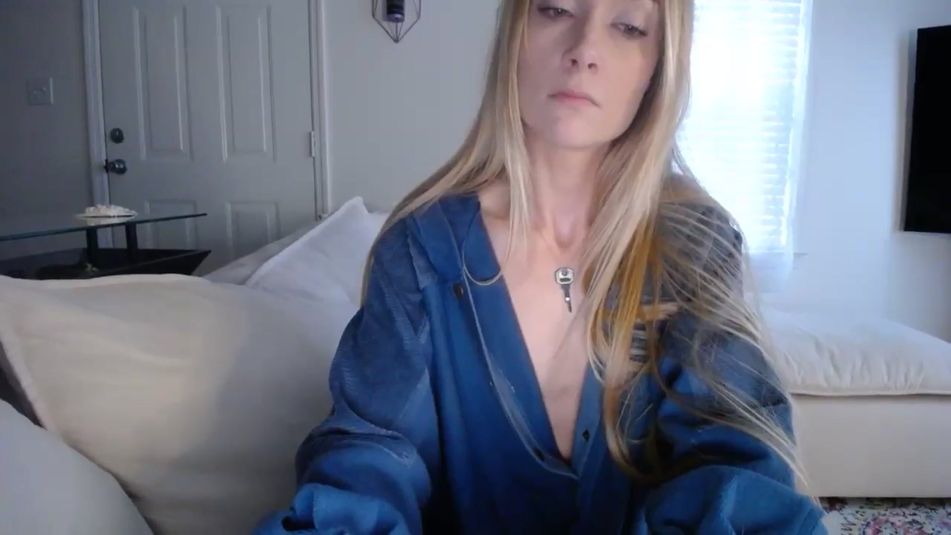 Gallery image thumbnail from MissSadieB's myfreecams stream on, 11/19/2024, 20:44 image 16 of 20