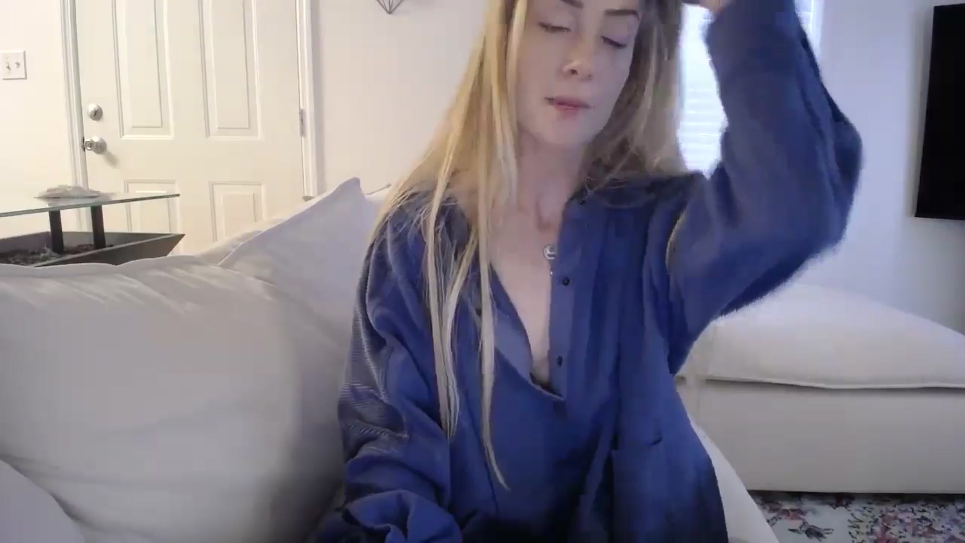 Gallery image thumbnail from MissSadieB's myfreecams stream on, 11/19/2024, 21:37 image 2 of 20
