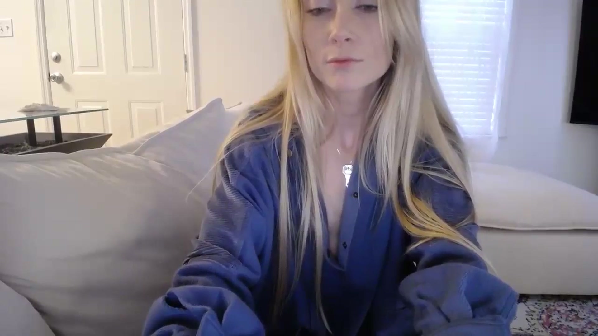 Gallery image thumbnail from MissSadieB's myfreecams stream on, 11/19/2024, 21:37 image 3 of 20