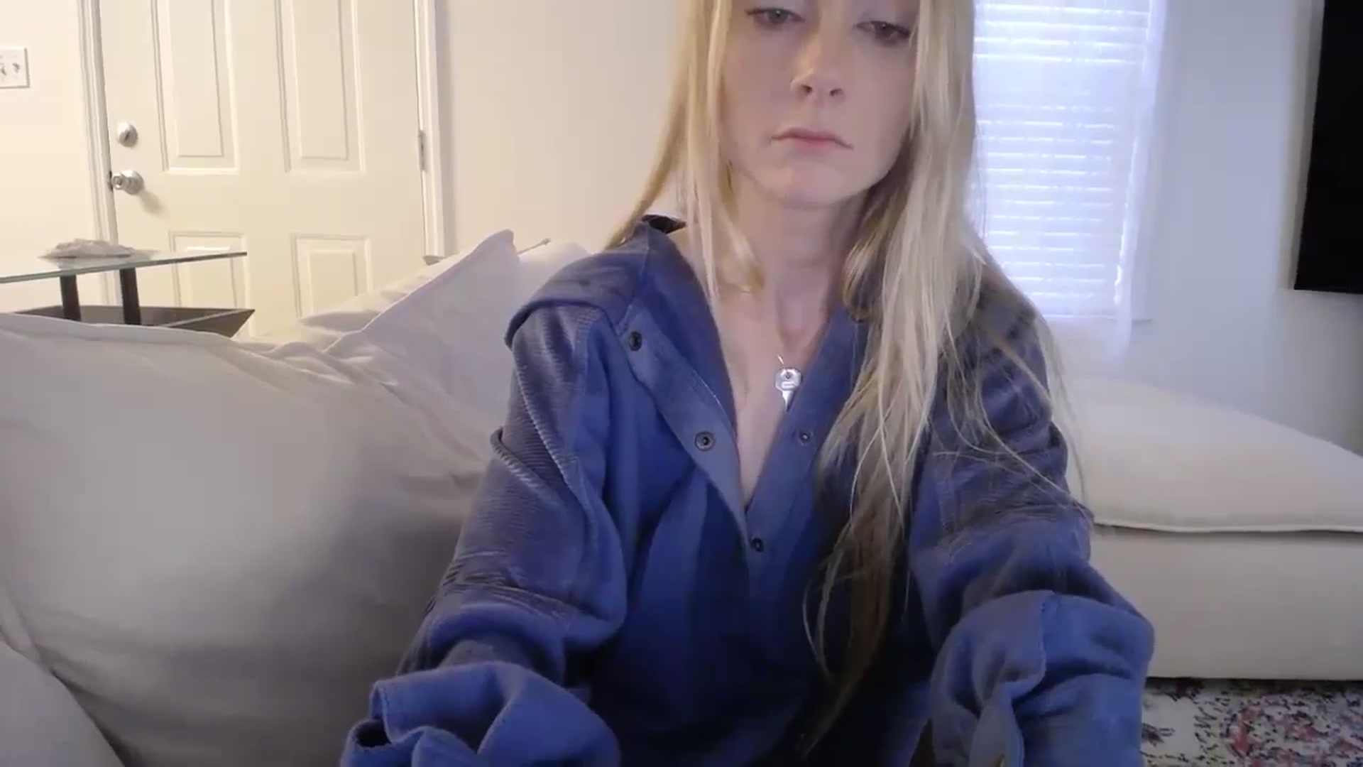 Gallery image thumbnail from MissSadieB's myfreecams stream on, 11/19/2024, 21:37 image 10 of 20