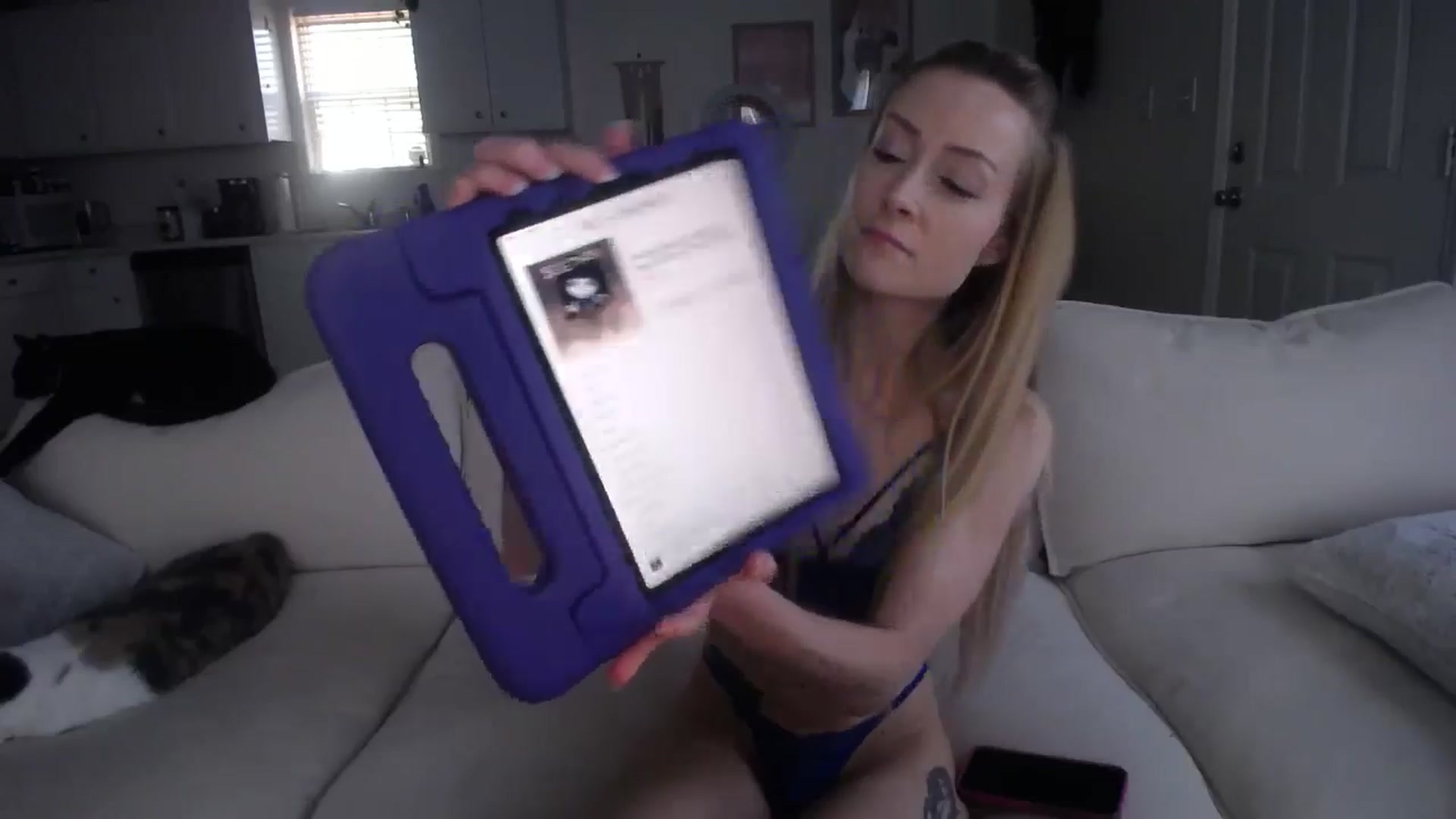 Gallery image thumbnail from MissSadieB's myfreecams stream on, 12/03/2024, 21:01 image 5 of 20