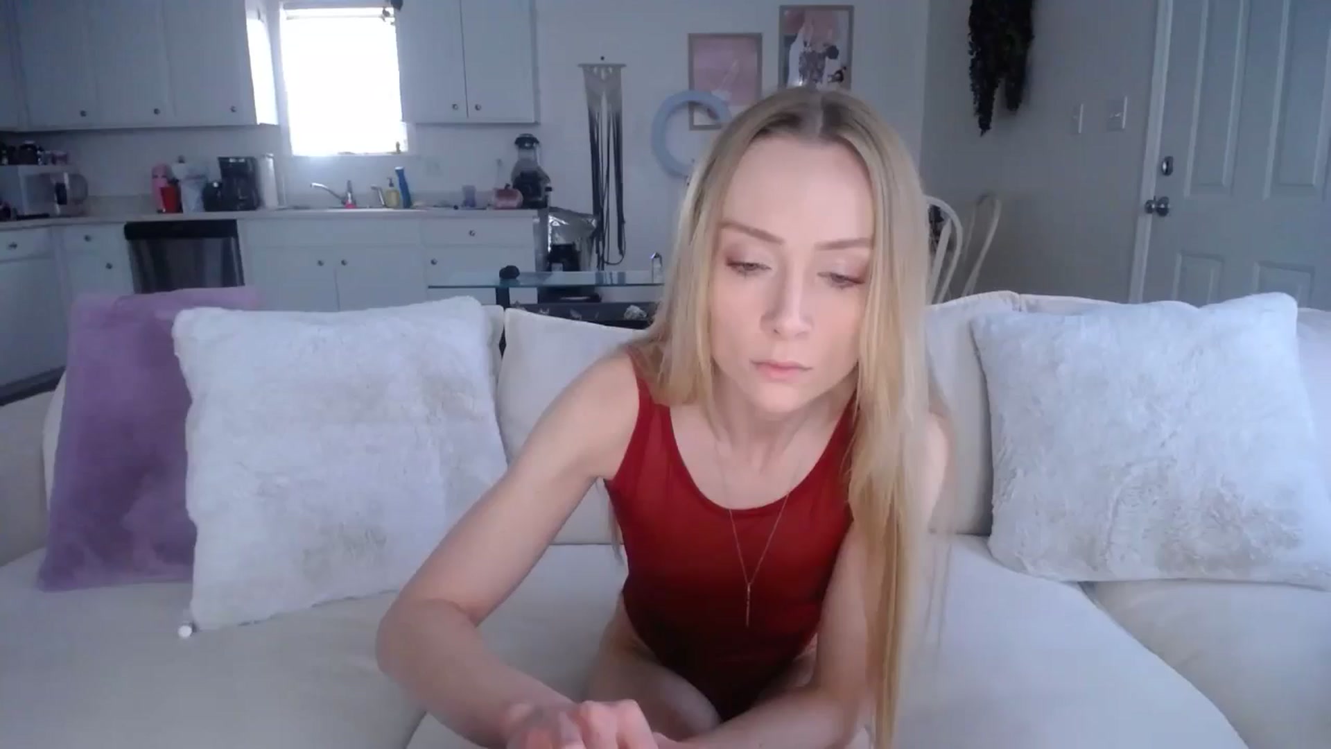 Gallery image thumbnail from MissSadieB's myfreecams stream on, 12/05/2024, 20:17 image 1 of 20