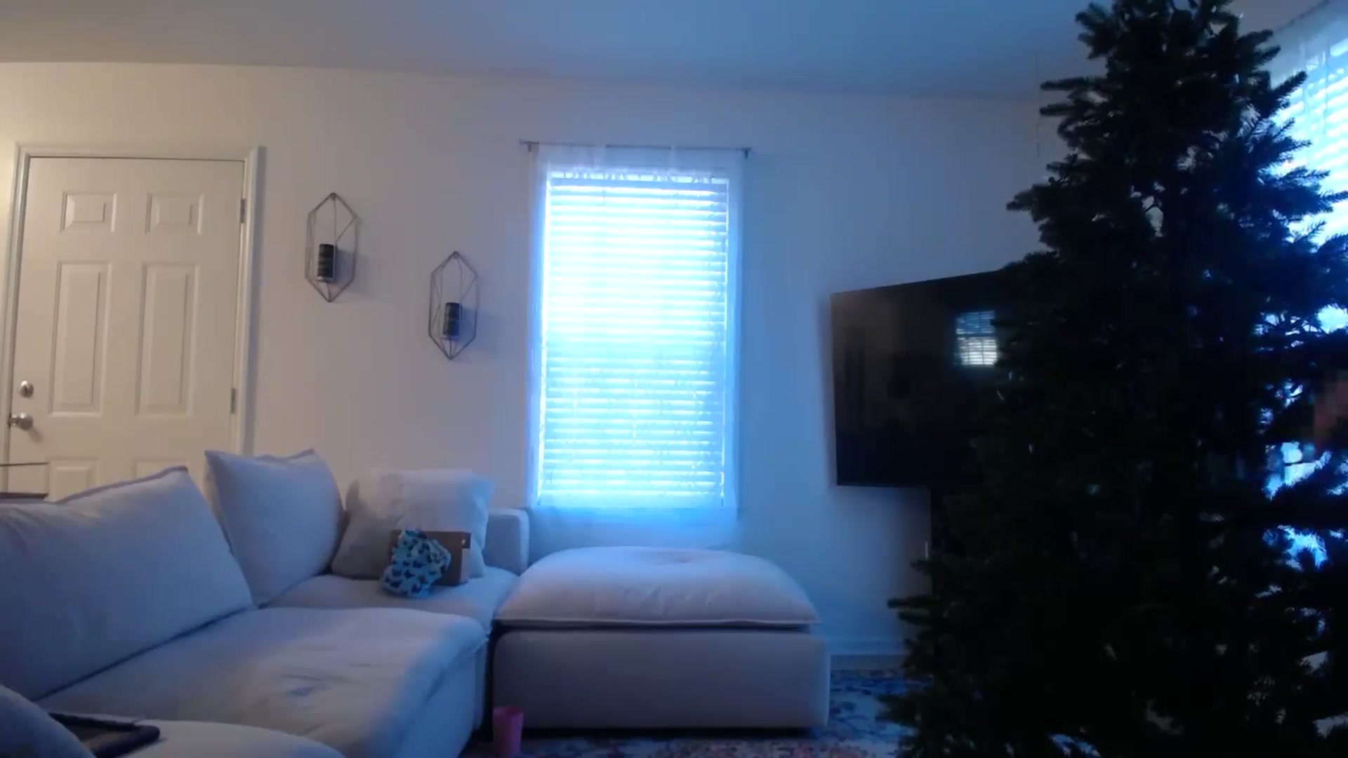 Gallery image thumbnail from MissSadieB's myfreecams stream on, 12/06/2024, 22:12 image 10 of 20