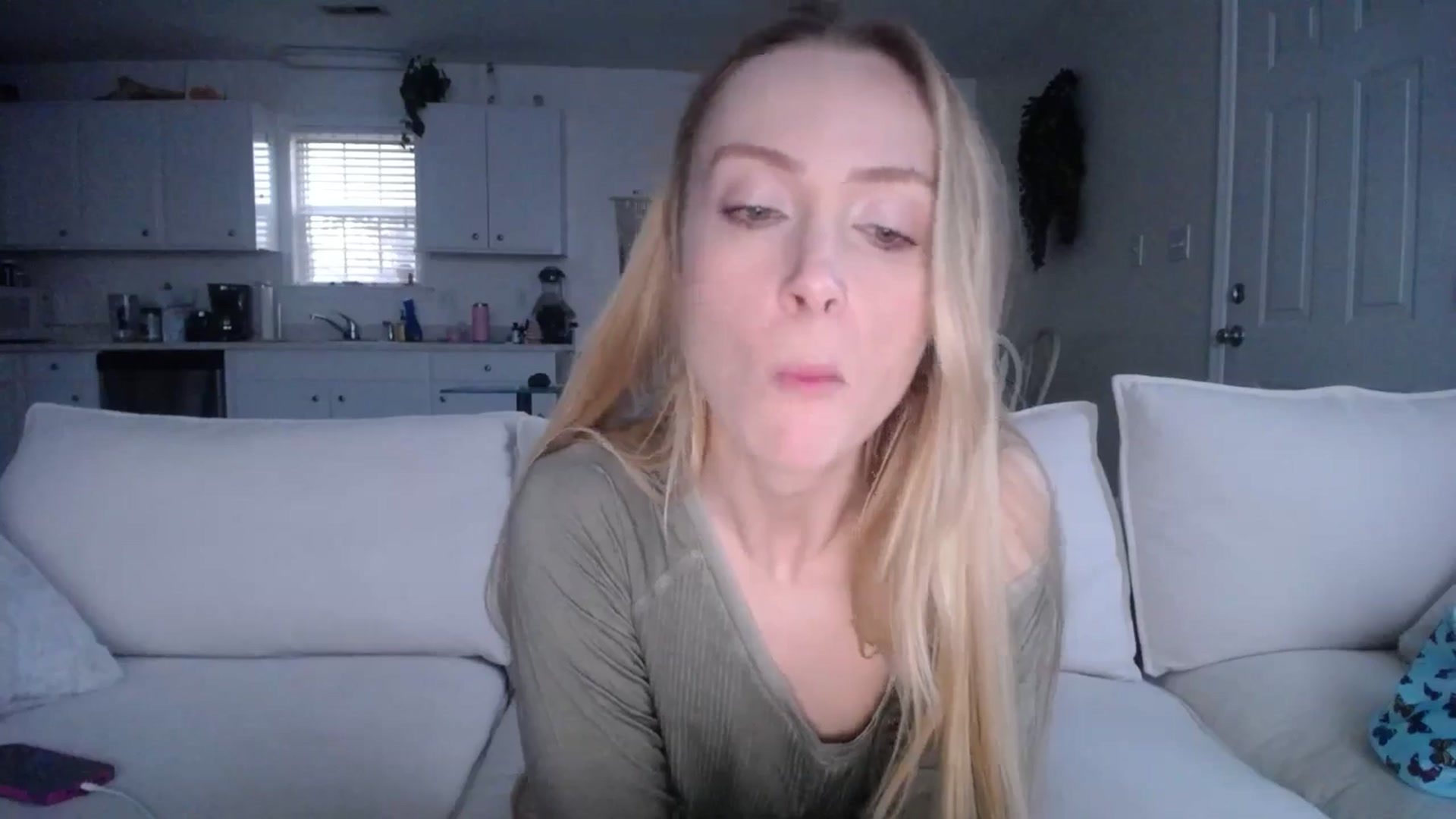 Gallery image thumbnail from MissSadieB's myfreecams stream on, 12/06/2024, 22:12 image 18 of 20
