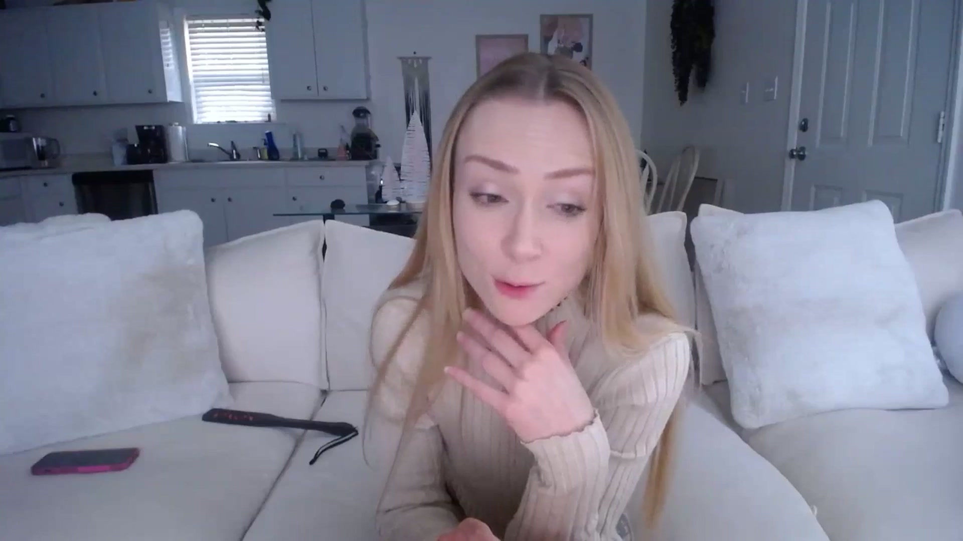 Gallery image thumbnail from MissSadieB's myfreecams stream on, 12/09/2024, 19:24 image 19 of 20