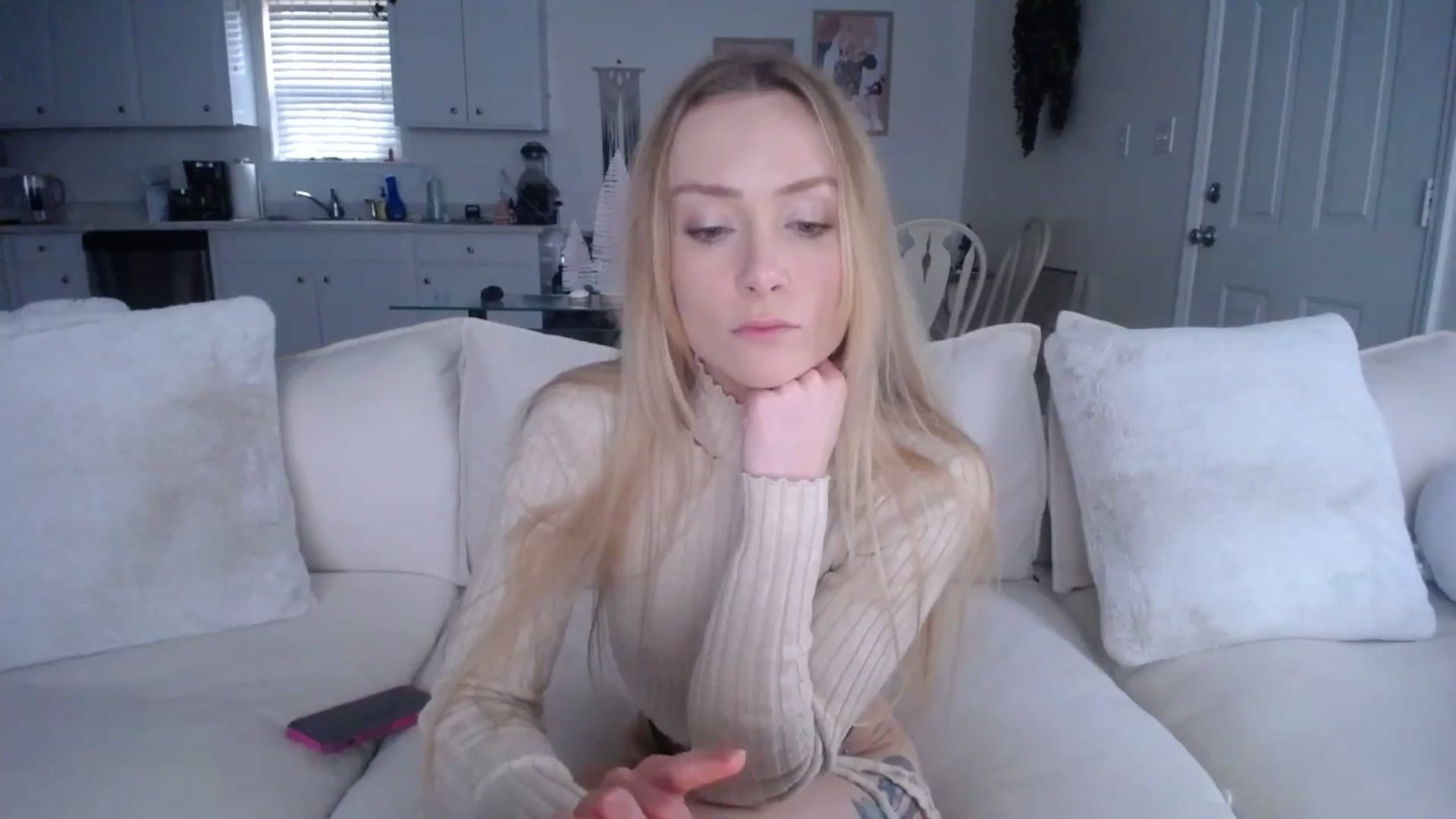 Gallery image thumbnail from MissSadieB's myfreecams stream on, 12/09/2024, 20:00 image 18 of 20